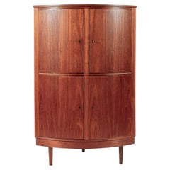 Armoires d'angle Mid-Century Modern