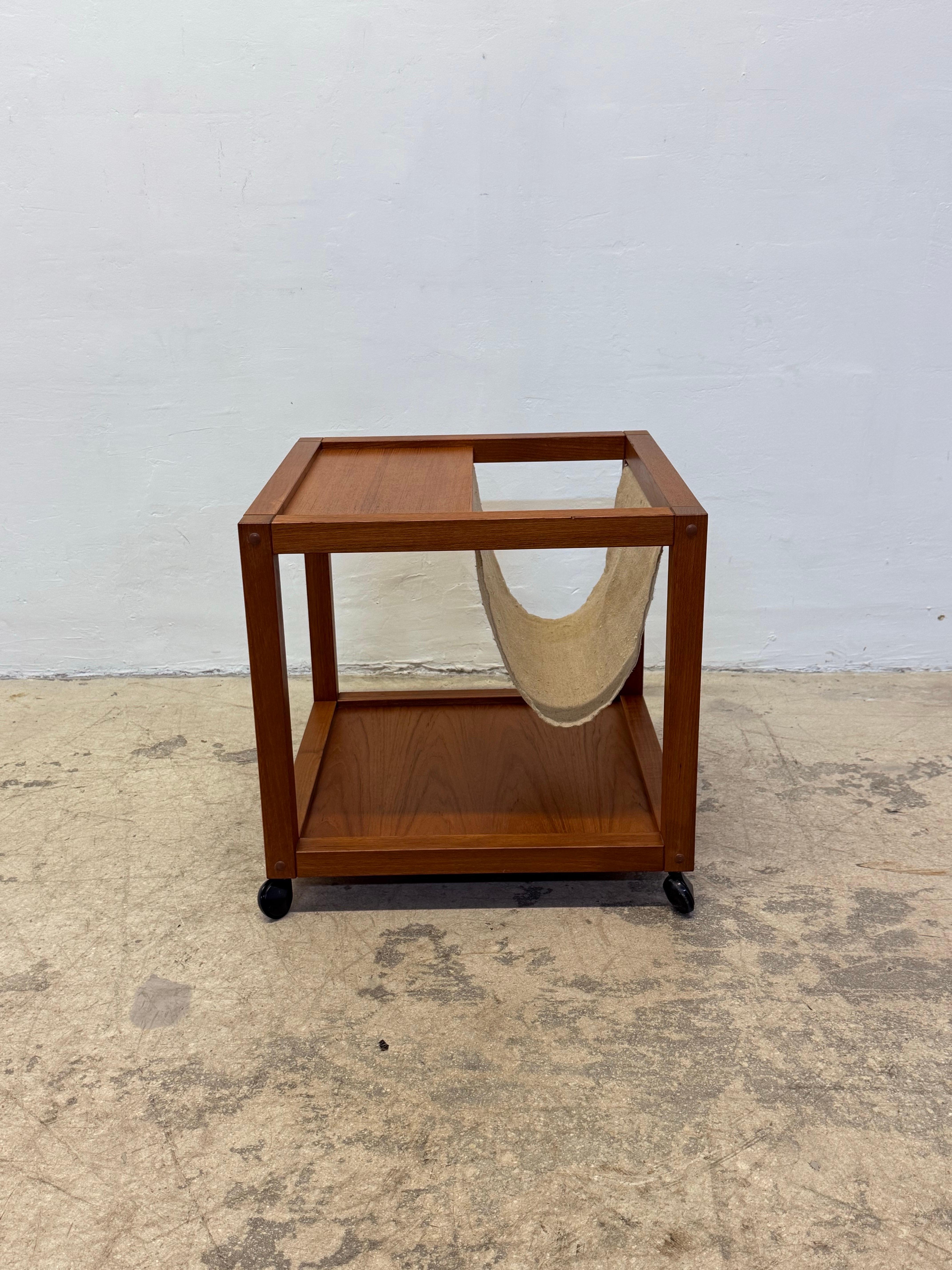 Canvas Mid-Century Danish Modern Teak Wood Rolling End Table With Magazine or Book Hold For Sale