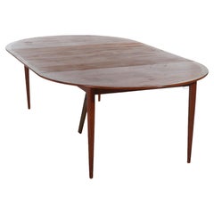 Mid Century Danish Modern Teakwood Extension Dining Table with Two Leaves  20thC