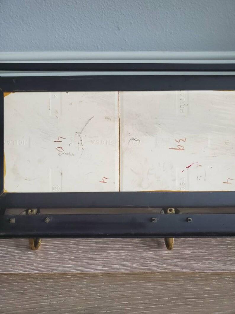 Étagère murale en carreaux danoise moderne du milieu du siècle dernier 3