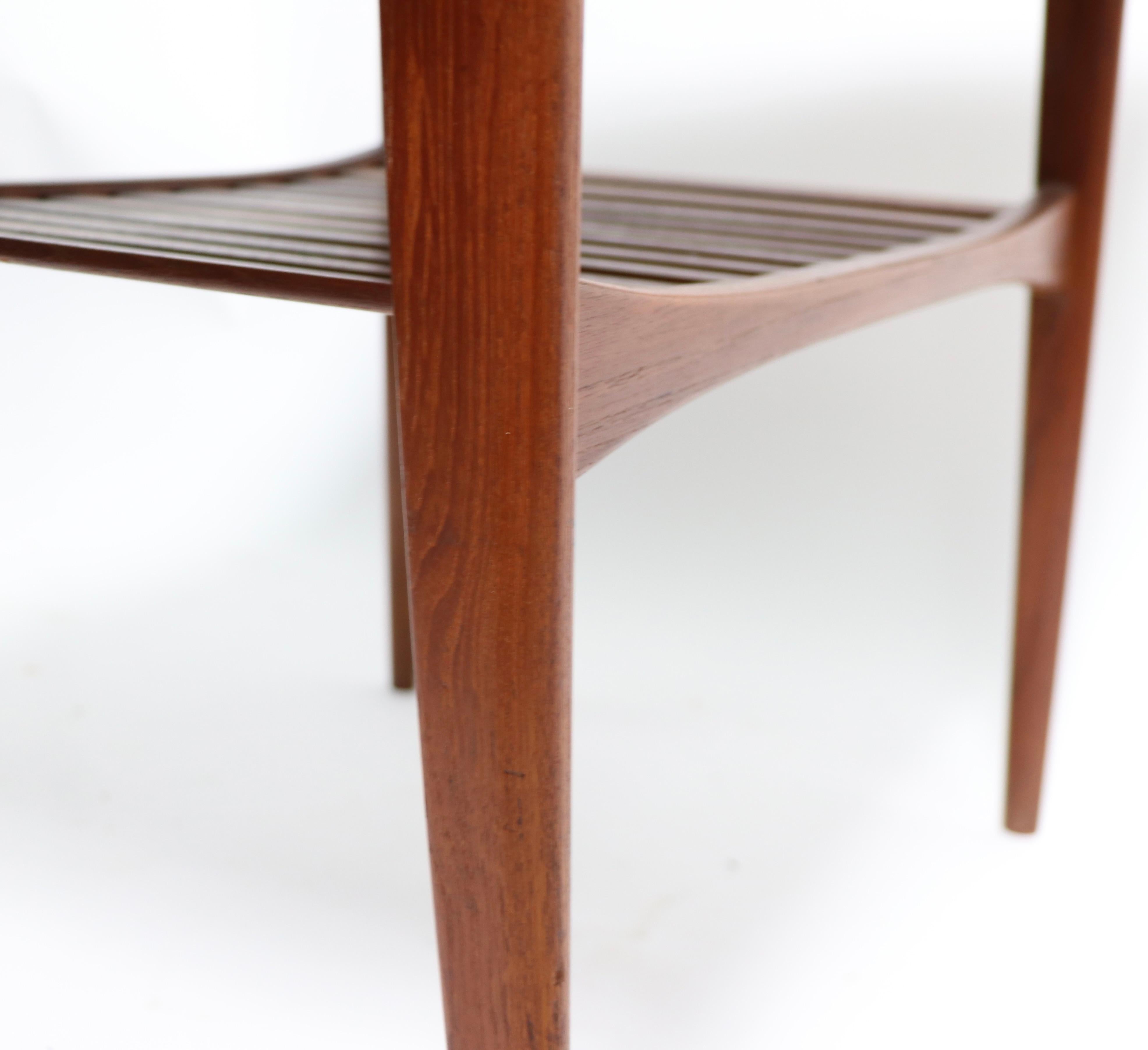Mid Century Danish Modern Tove, Larsen Side Table 3