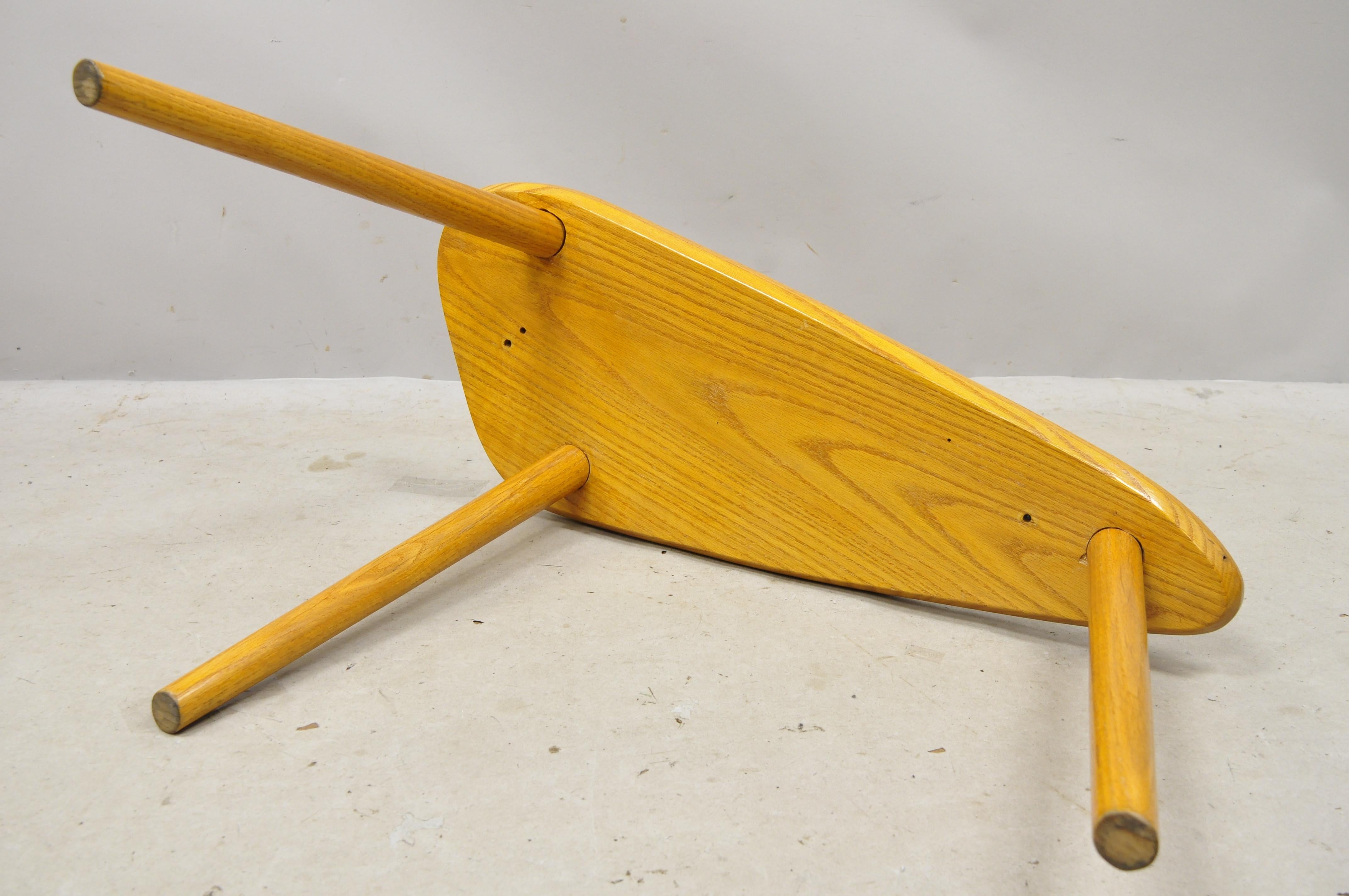 Midcentury Danish Modern Tripod Birch Oakwood Bench Side Accent Table 1