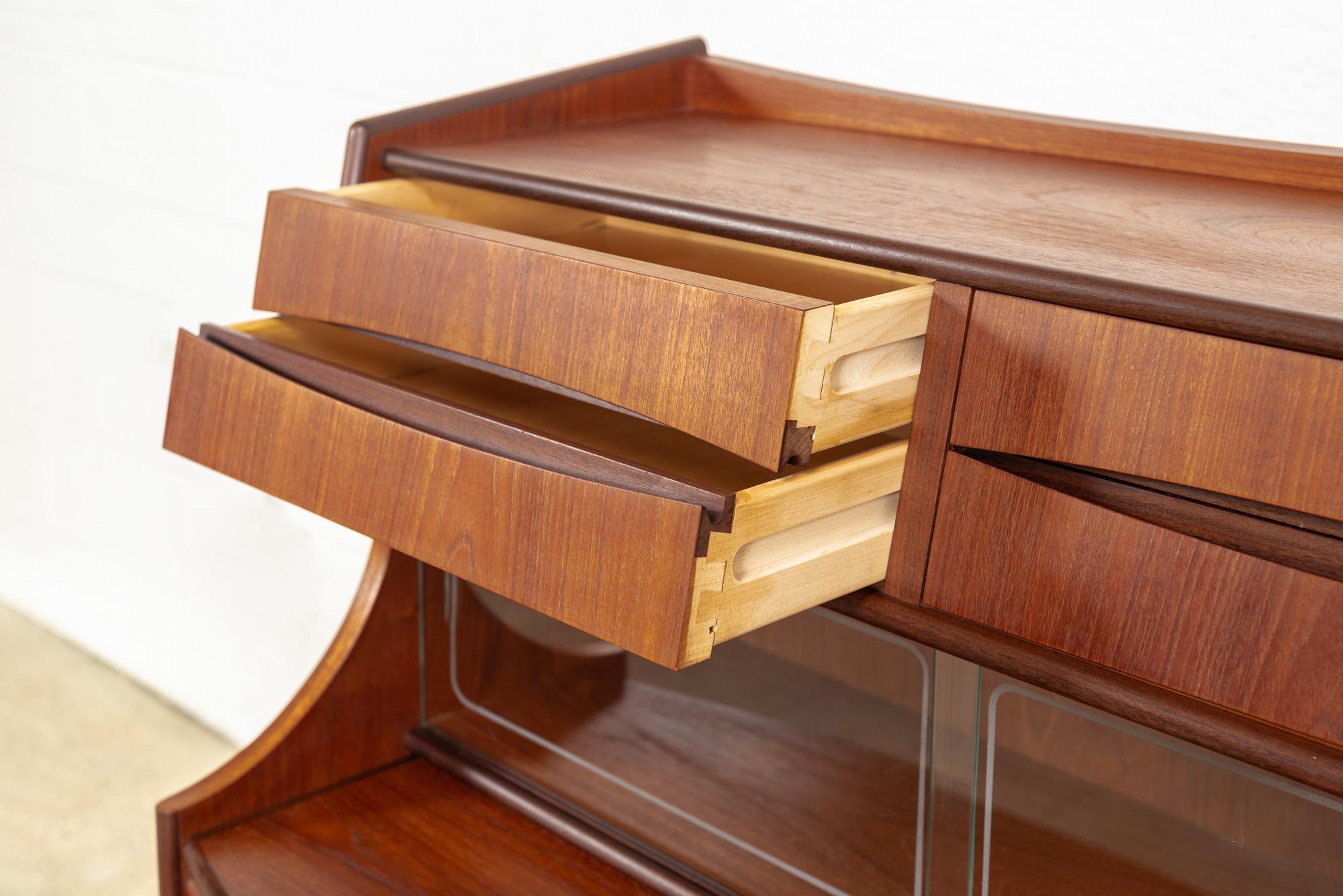 Midcentury Danish Modern Walnut Wood Two-Toned Secretary Desk or Bar Cabinet For Sale 1