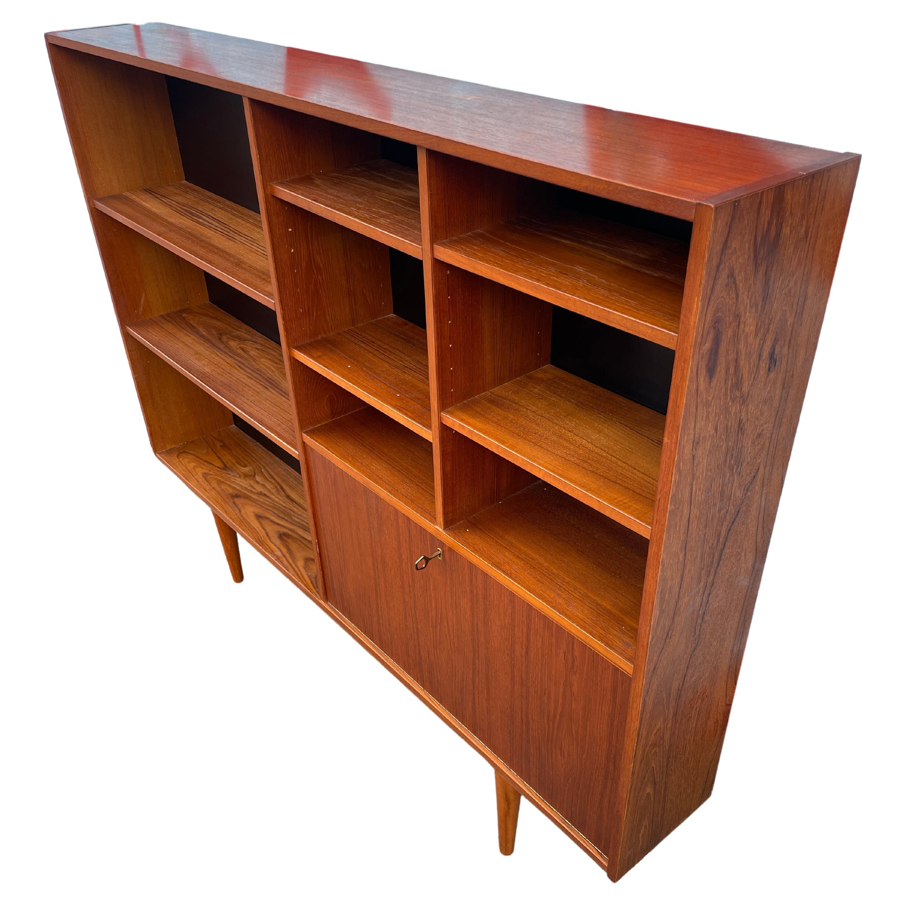 Woodwork Mid-Century Danish Modern Wide Slim Bookcase with Lower Storage Unit with Key