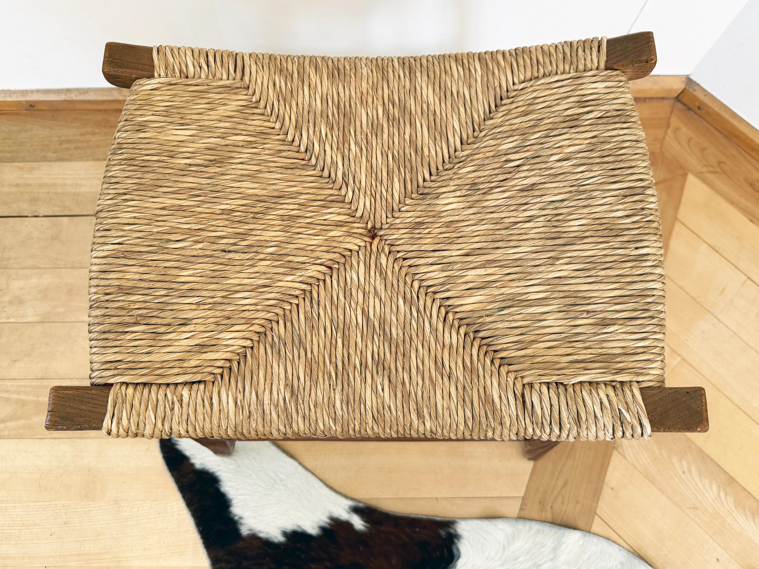 Danois Tabouret en jonc tissé Ropecord, siège d'appoint, du milieu du siècle dernier, Danish Modern en vente