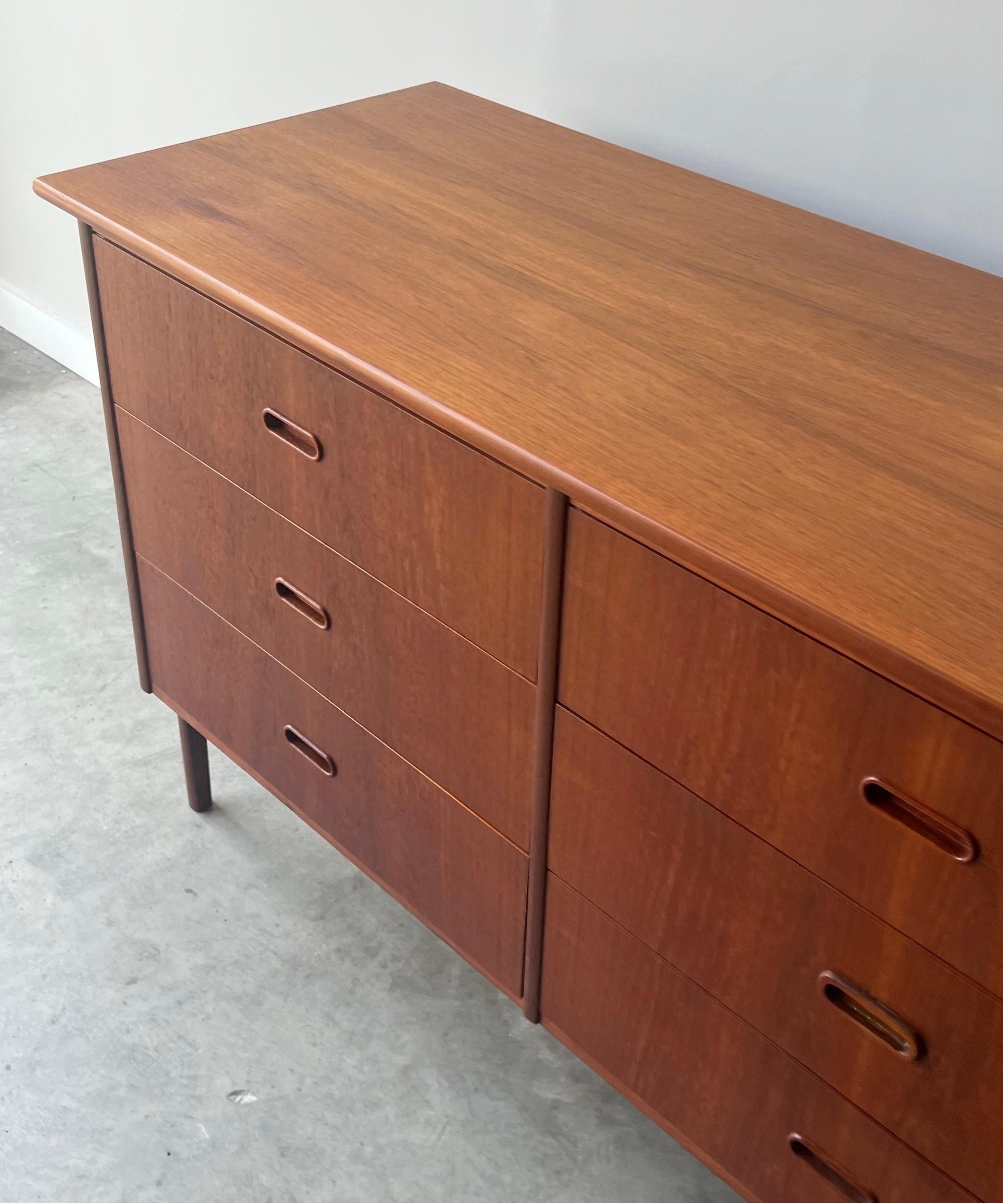 Mid-Century Danish Nine Drawer Dresser 1