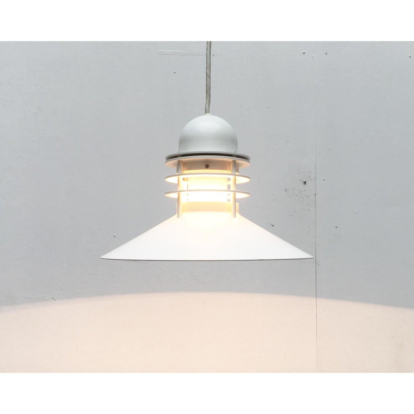 Mid-Century Danish Nyhavn Pendant Lamp by Alfred Homann and Ole v. Kjær, 1970s For Sale 1