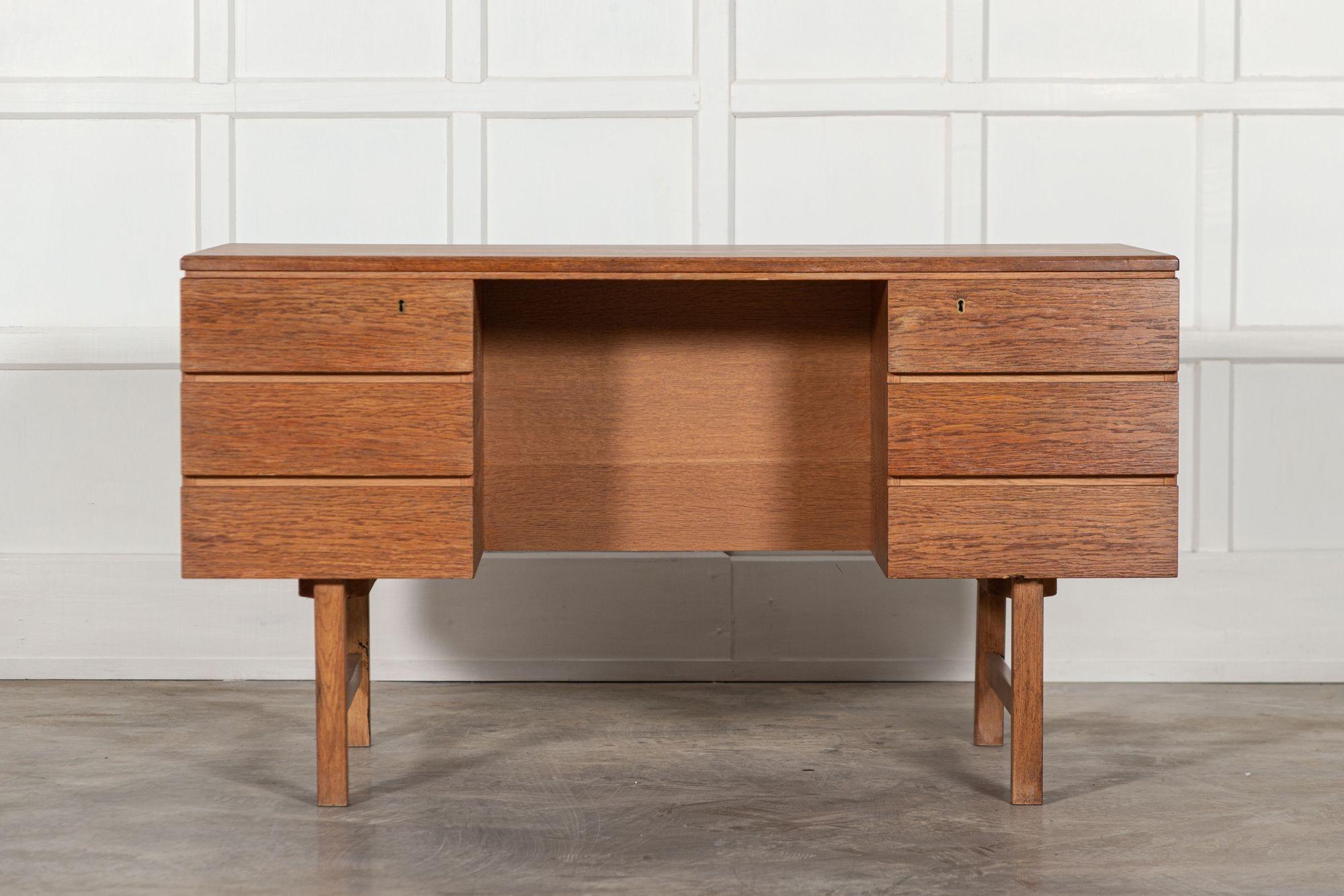 Mid-Century Danish Oak Desk For Sale 1