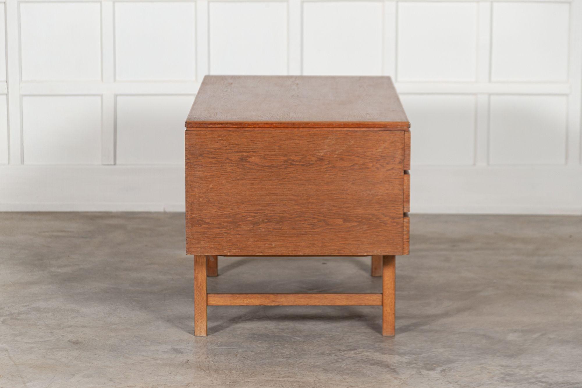 Mid-Century Danish Oak Desk For Sale 5