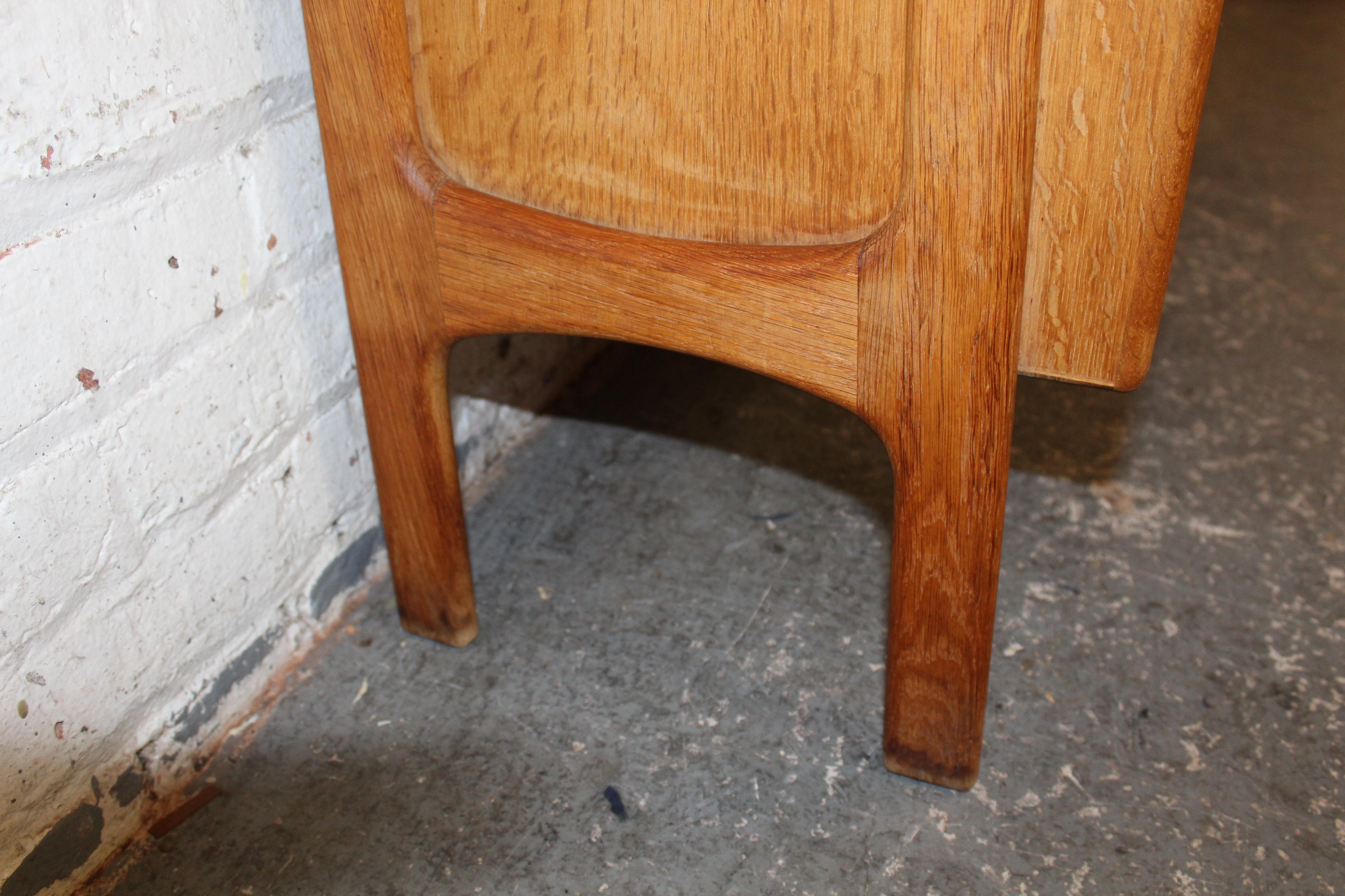 Mueble alto de roble danés de mediados de siglo de Poul Volther en venta 4