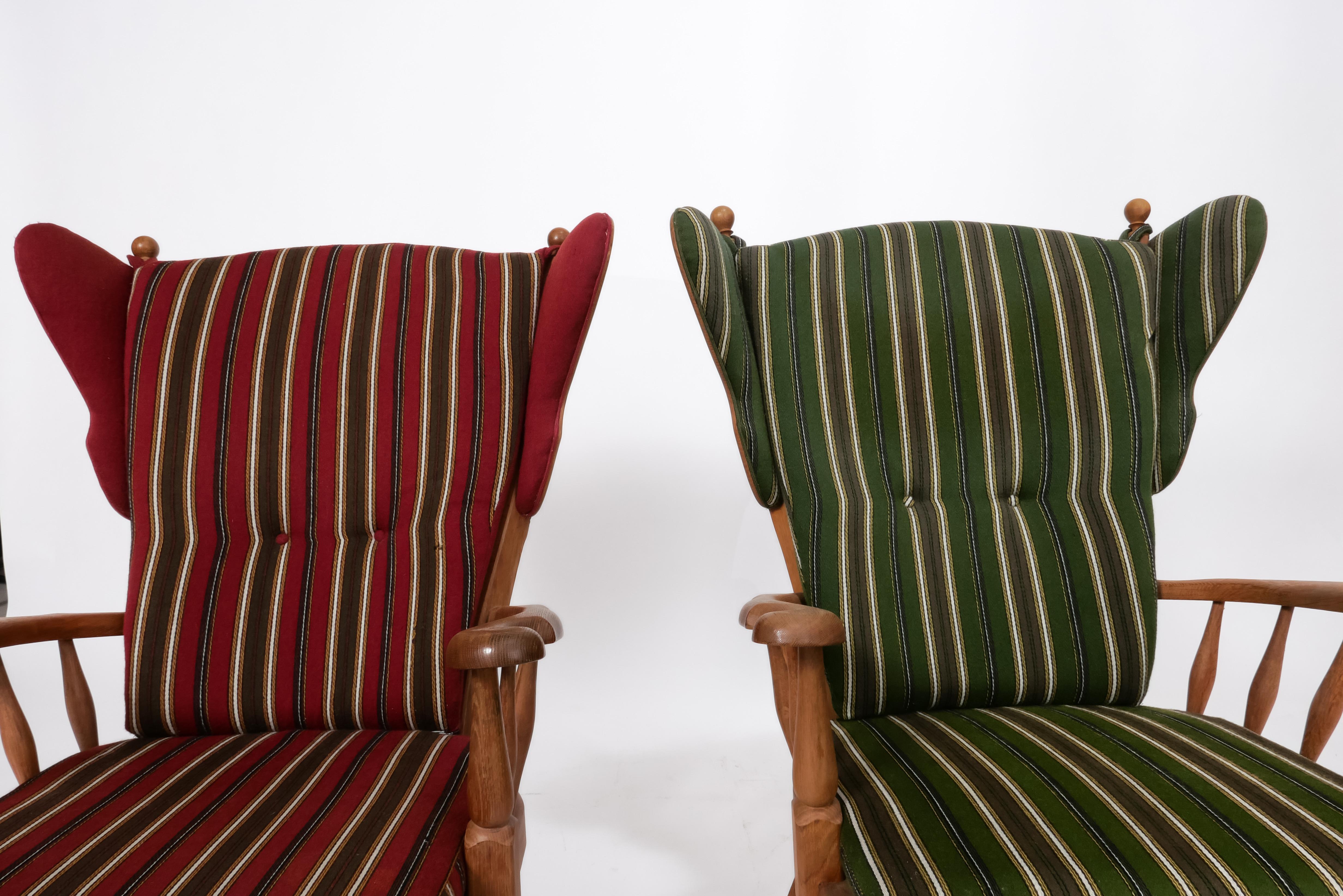 Mid Century Danish Oak Wingback Lounge Chairs, A Pair In Good Condition For Sale In Portland, OR