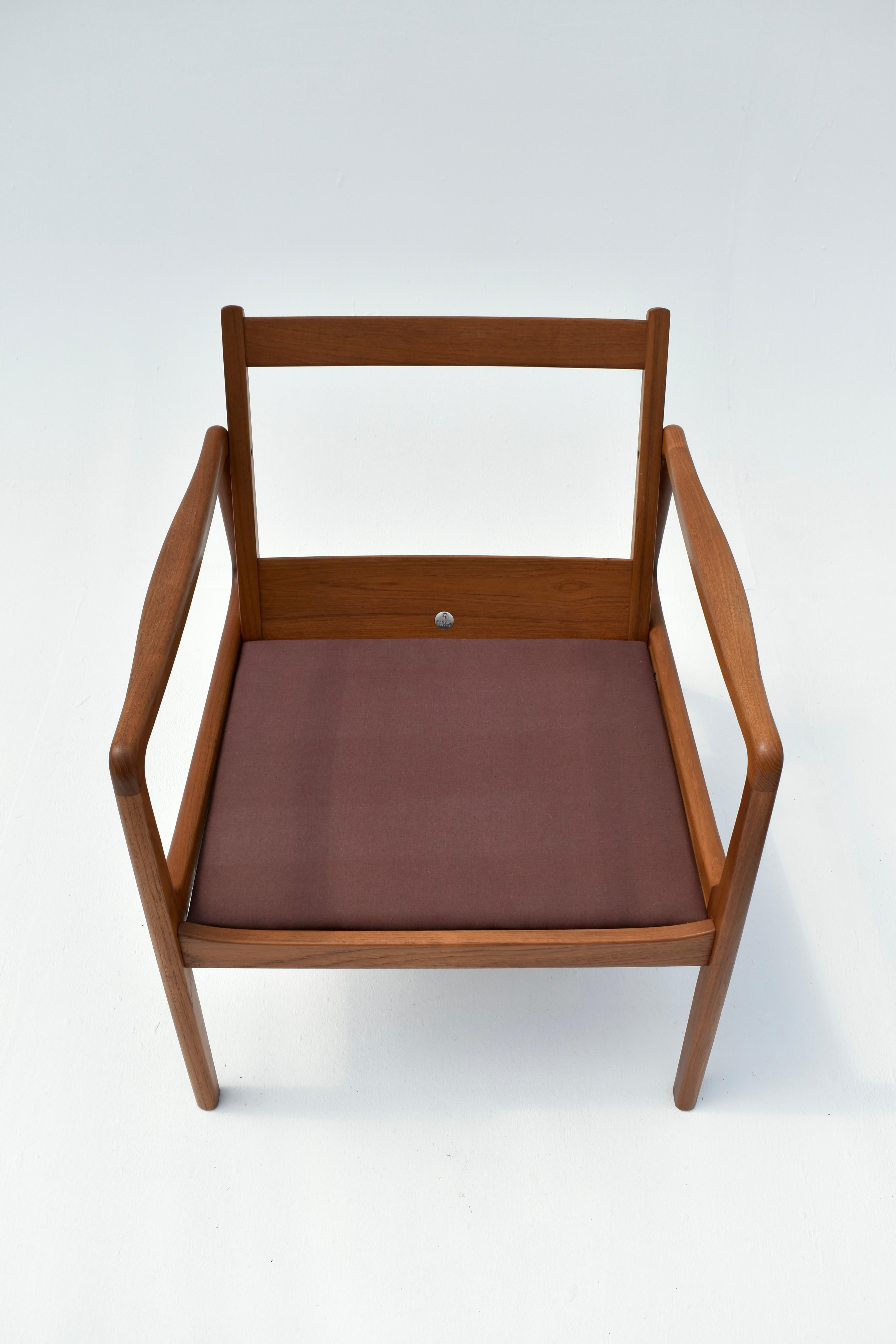 Mid Century Danish Ole Wanscher Model 119 Teak Lounge Chair For France & Son 10