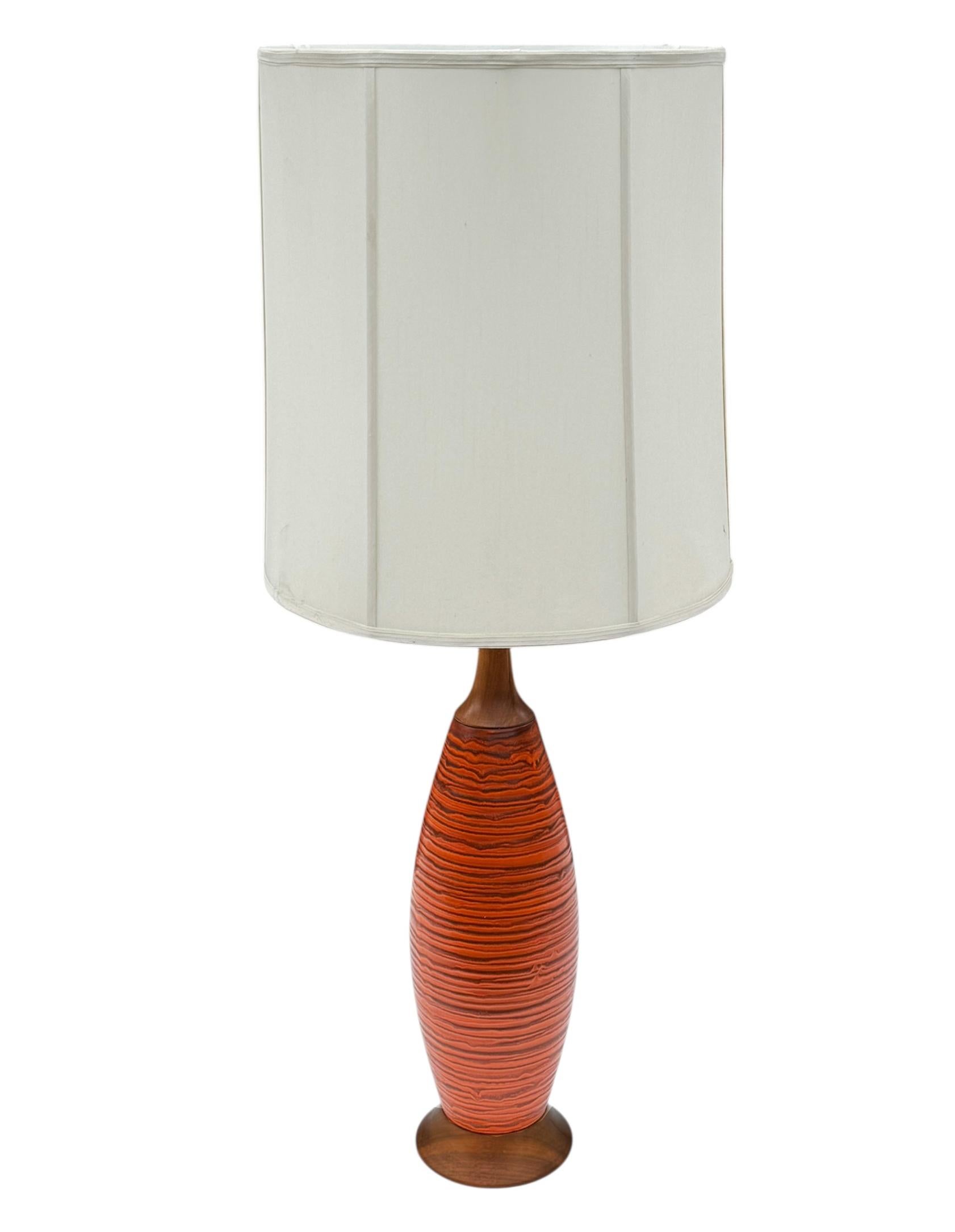 Mid-Century Modern Mid-Century Danish or Italian Modern Orange Ceramic Pottery & Walnut Table Lamp For Sale