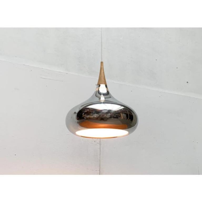Lampada a sospensione orientale danese di metà secolo di Jo Hammerborg per Fog & Mørup, 1960 In condizioni ottime in vendita a Hamburg, DE