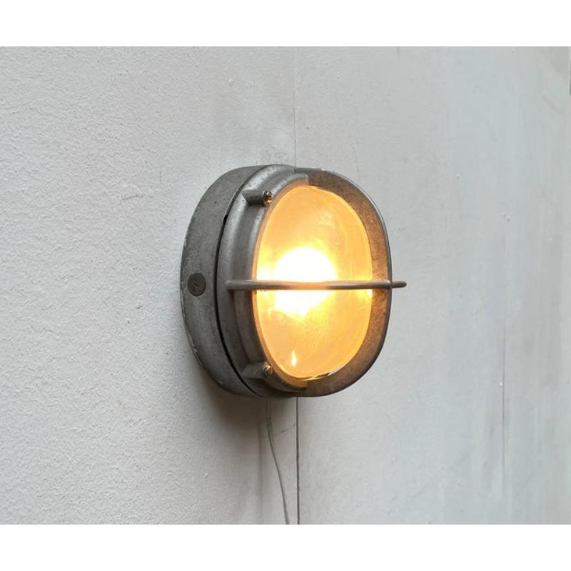 Lampe murale danoise d'extérieur Skot en métal, Lauritz Knudsen, années 1960 en vente 3