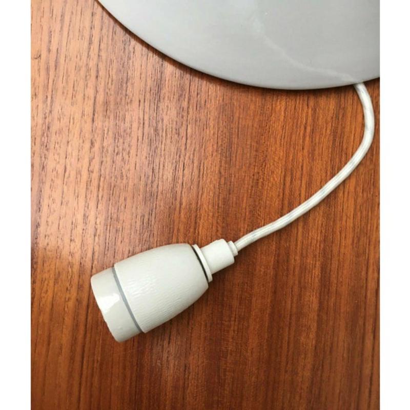 Lampada a sospensione danese di metà secolo di Louis Poulsen, anni '60 in vendita 5