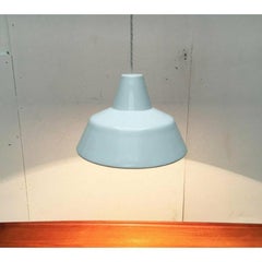 Dänische Pendelleuchte aus der Mitte des Jahrhunderts von Louis Poulsen, 1960er Jahre
