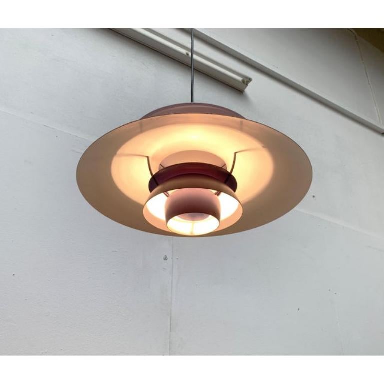 Pendentif danois PH 5 du milieu du siècle dernier par Poul Henningsen pour Louis Poulsen, années 1960 en vente 2