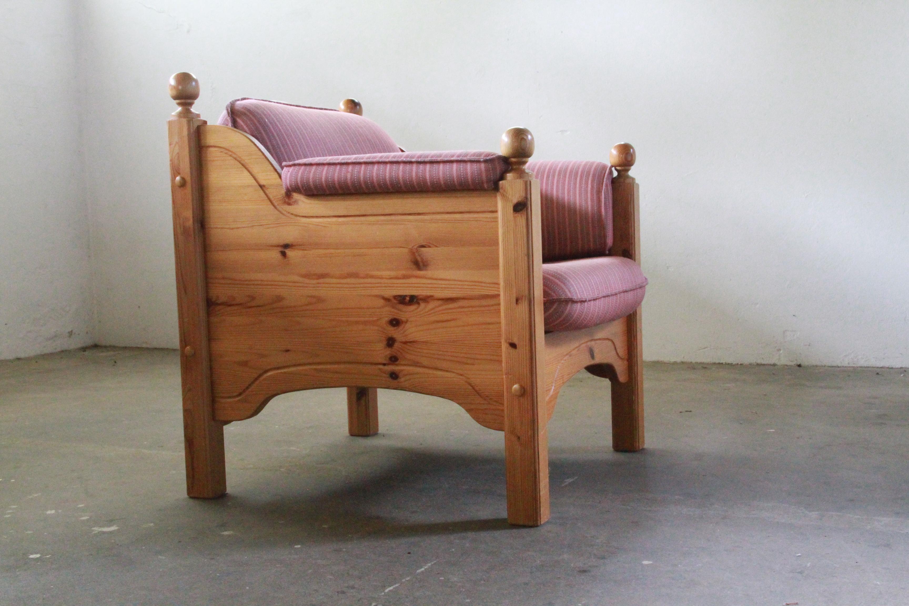 Mid-Century Danish Pine Lounge Chair, 1970s For Sale 5