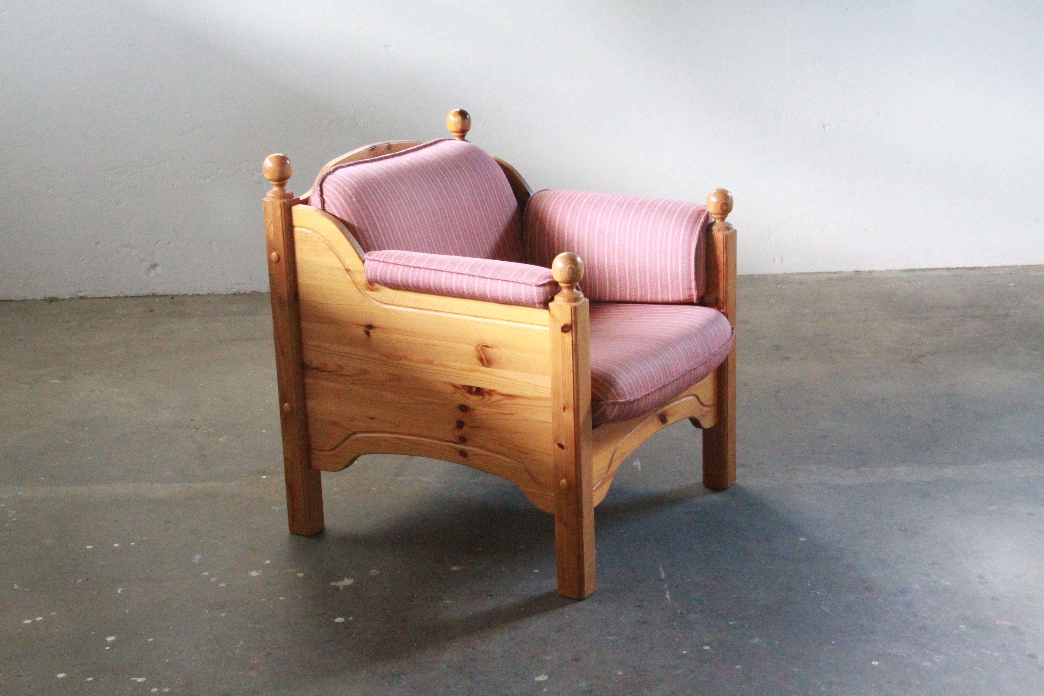 Mid-Century Danish Pine Lounge Chair, 1970s For Sale 9