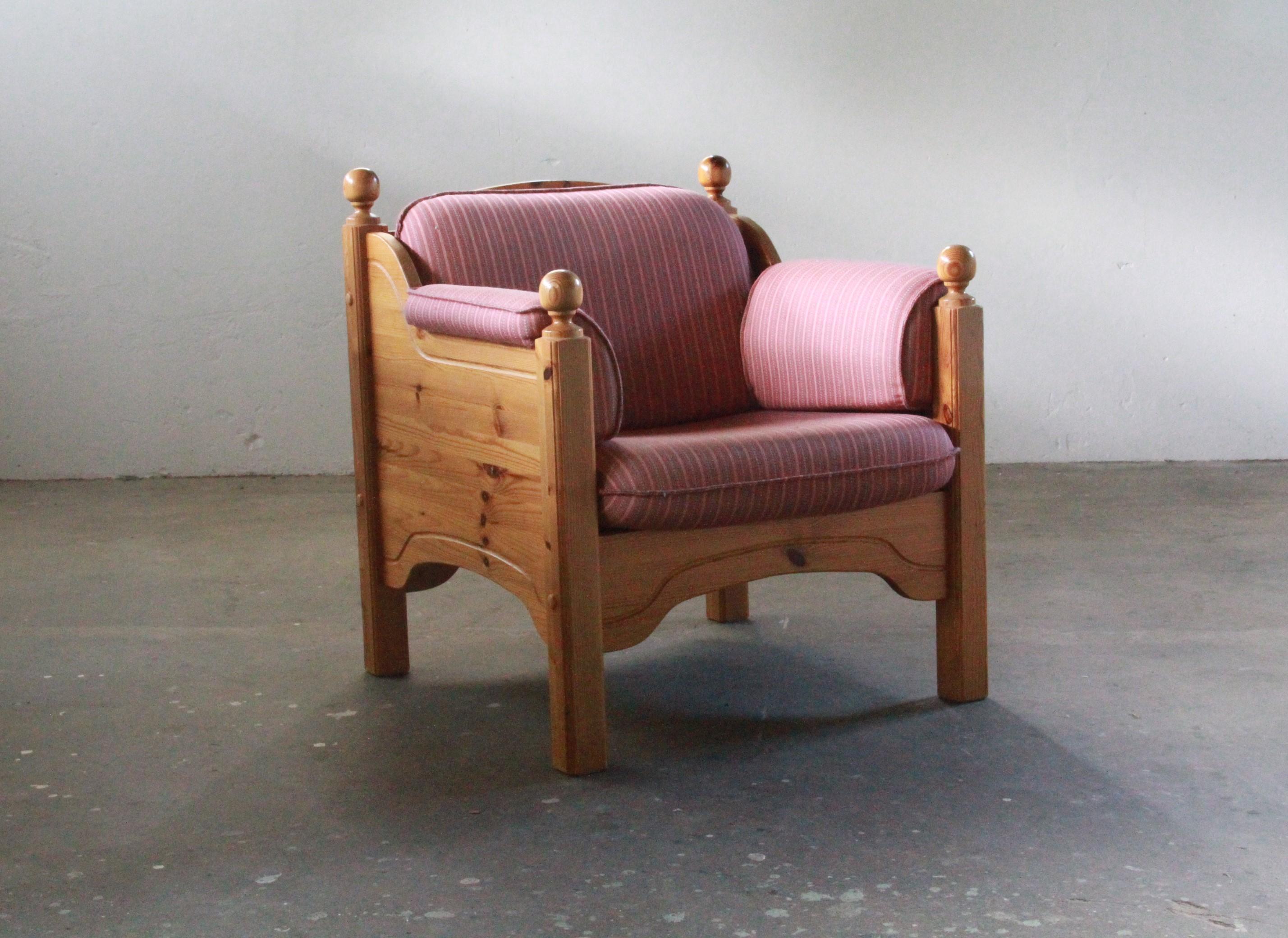 Mid-Century Danish Pine Lounge Chair, 1970s For Sale 3
