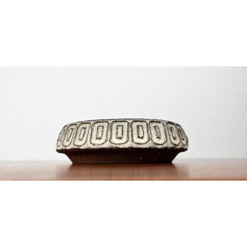 Mid-Century Danish Pottery Bowl by Helge Bjufstrøm for Michael Andersen, 1960s For Sale 4