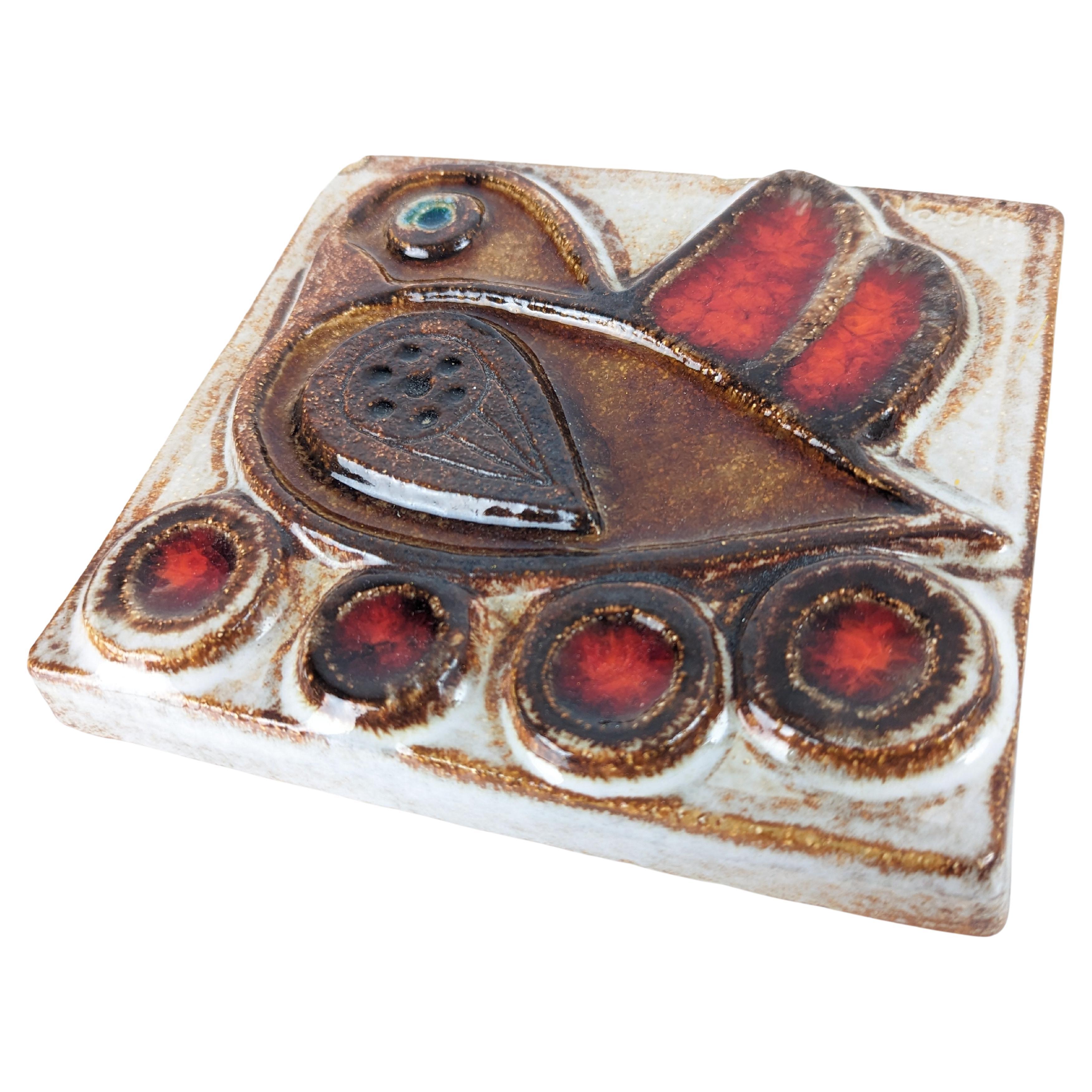 Escultura en relieve danesa de mediados de siglo de Noomi Backhausen para Søholm Años 60 en venta