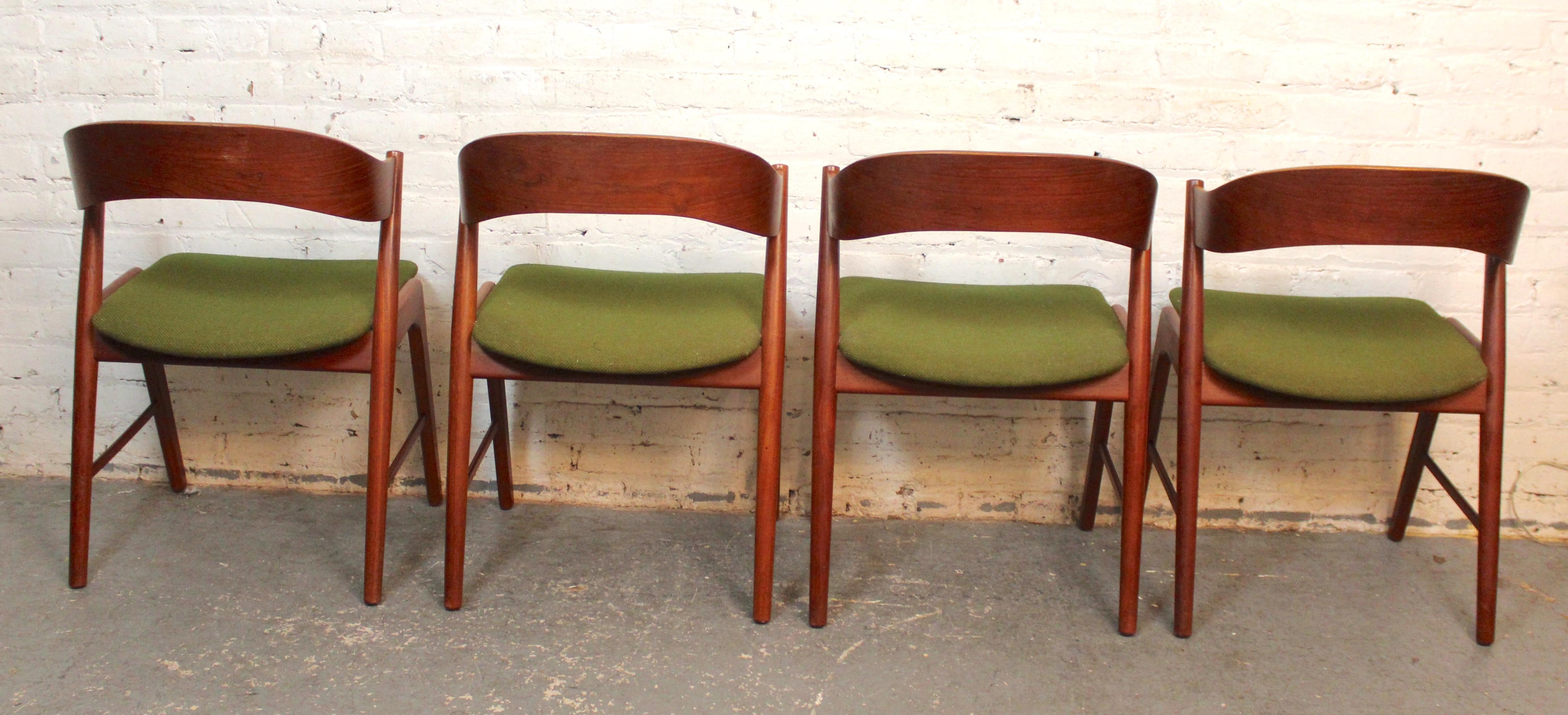Mid-Century Modern Mid-Century Danish 