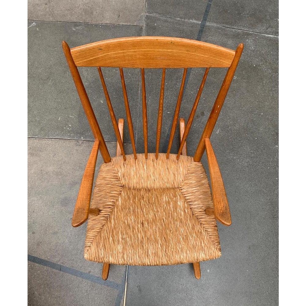 Legno Sedia a dondolo danese di metà secolo, anni '60 in vendita