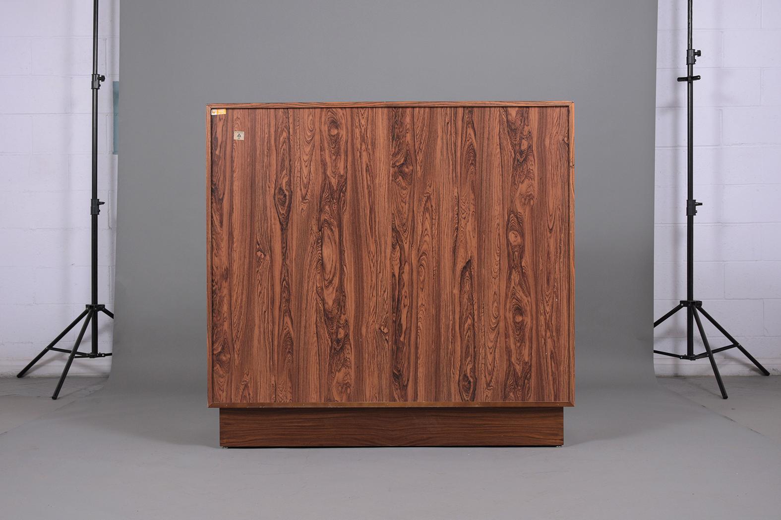 Danish Modern Brazilian Rosewood Chest of Drawers 8