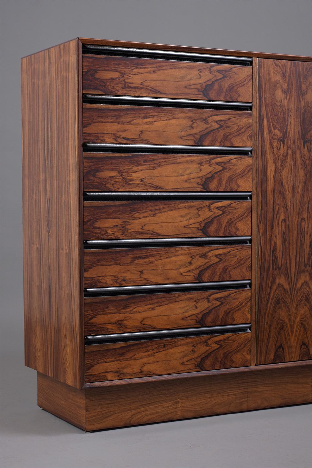 Mid-Century Modern Danish Modern Brazilian Rosewood Chest of Drawers