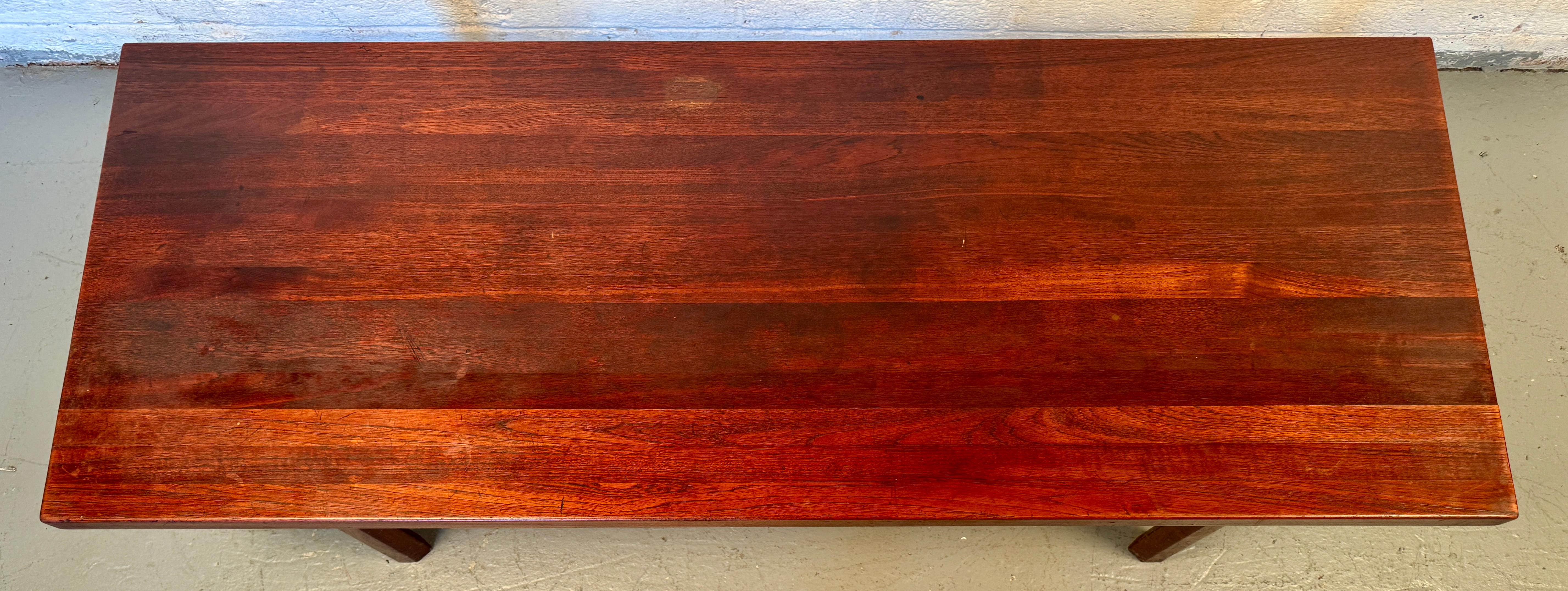 Mid-Century Danish Rosewood Coffee Table For Sale 2