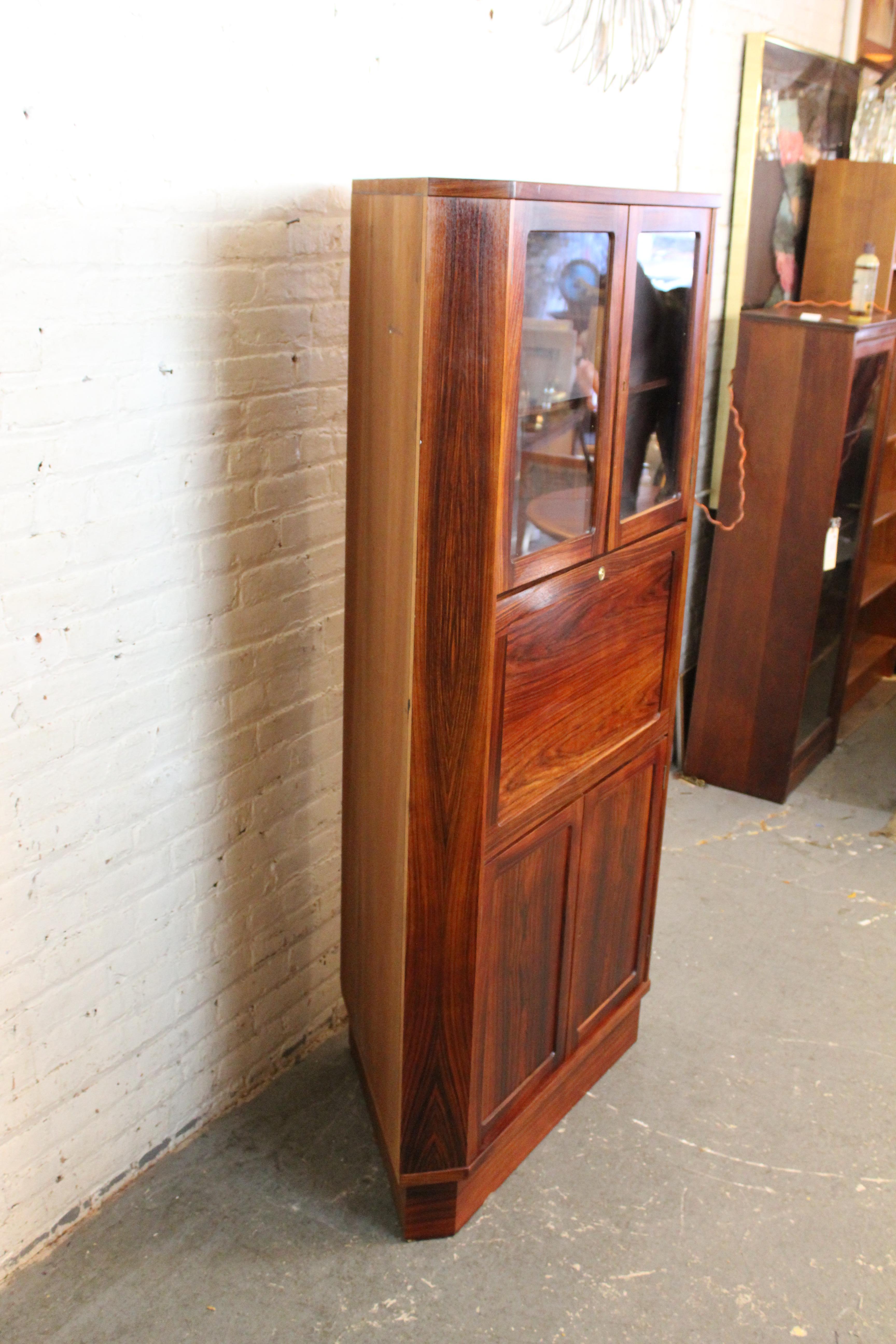 Mid-Century Danish Rosewood Corner Secretary by Vinde Mobelfabrik For Sale 11