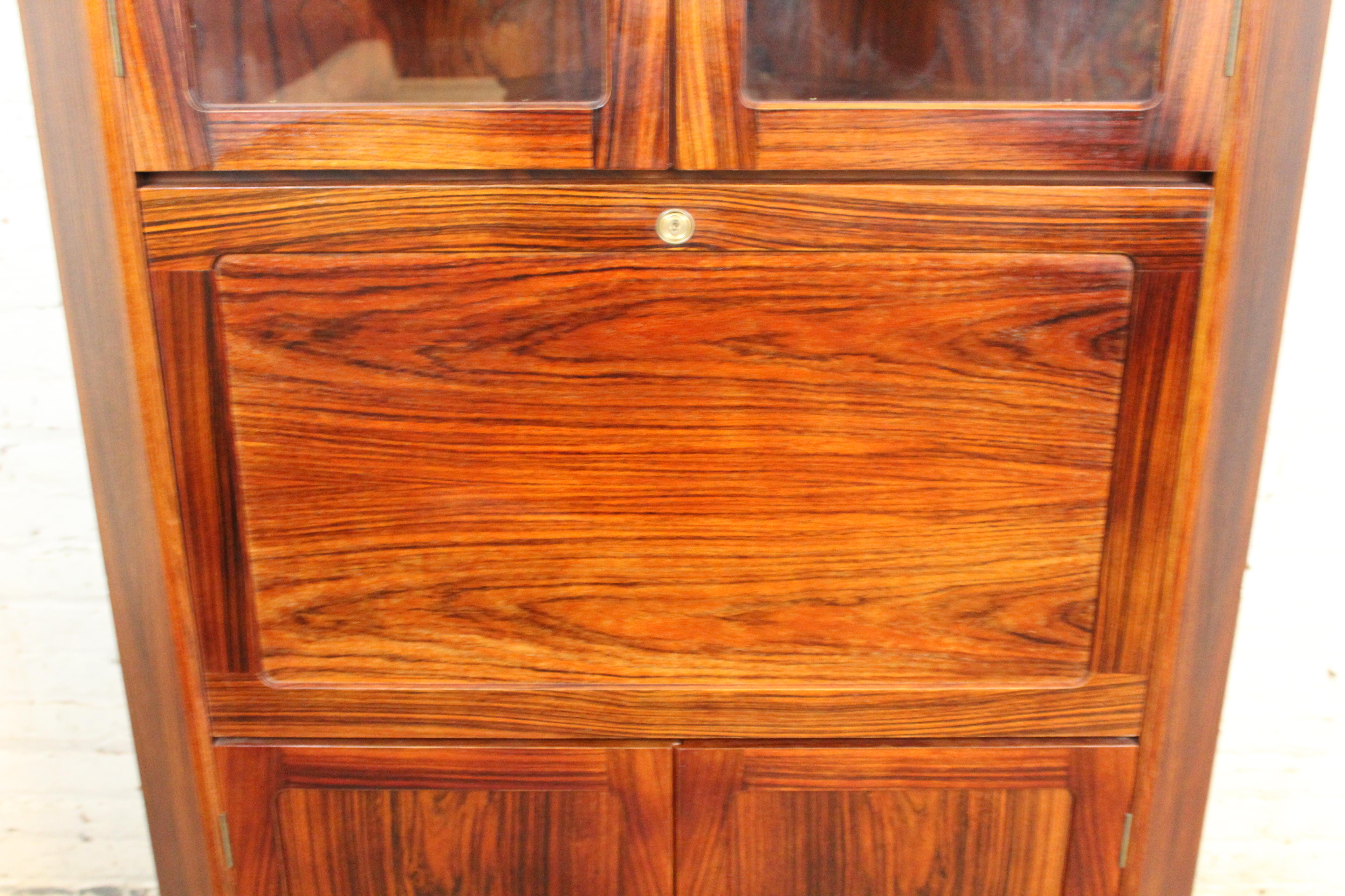Mid-Century Danish Rosewood Corner Secretary by Vinde Mobelfabrik For Sale 2