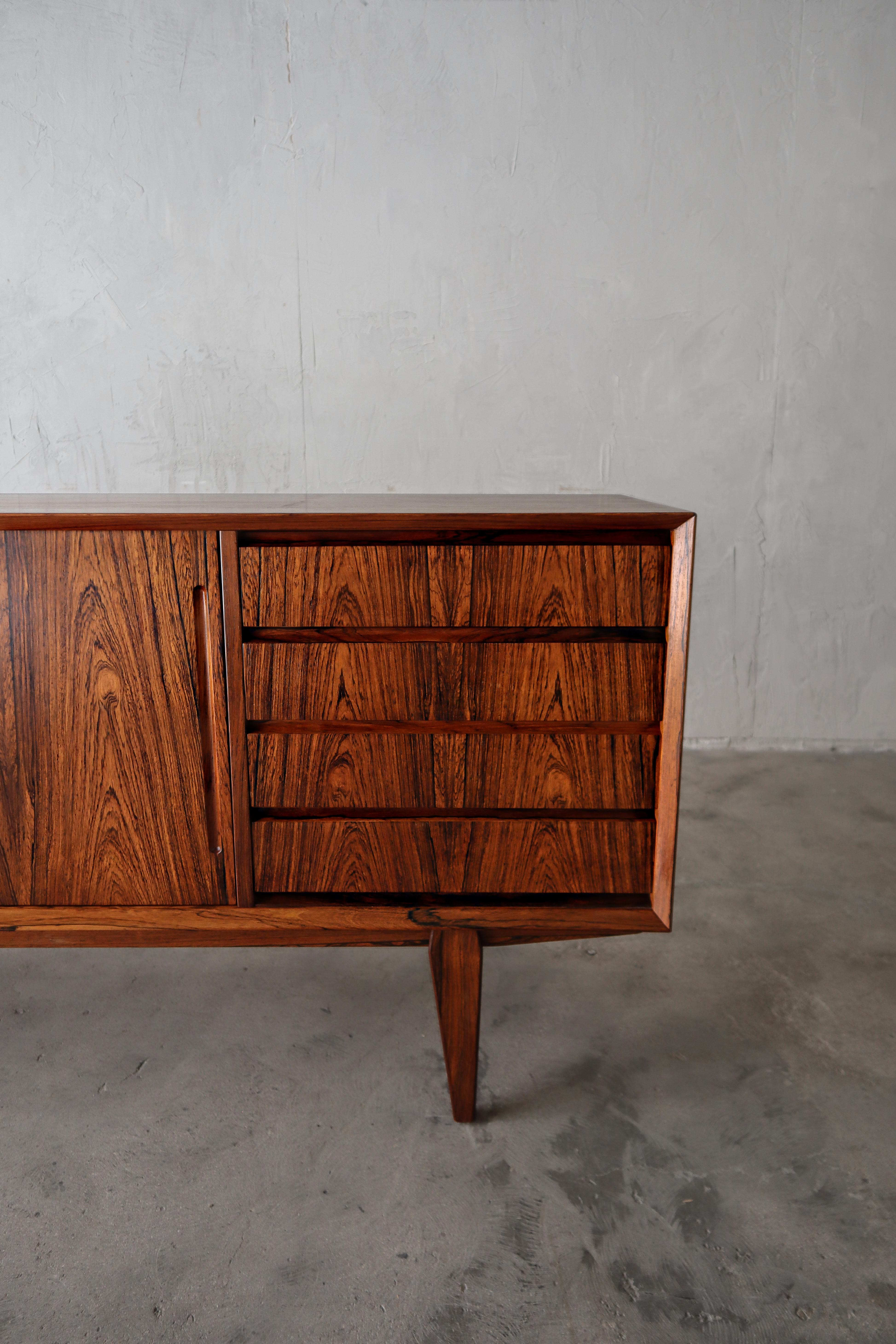 Mid Century Danish Rosewood Credenza with Hutch by Poul Hundevad 4