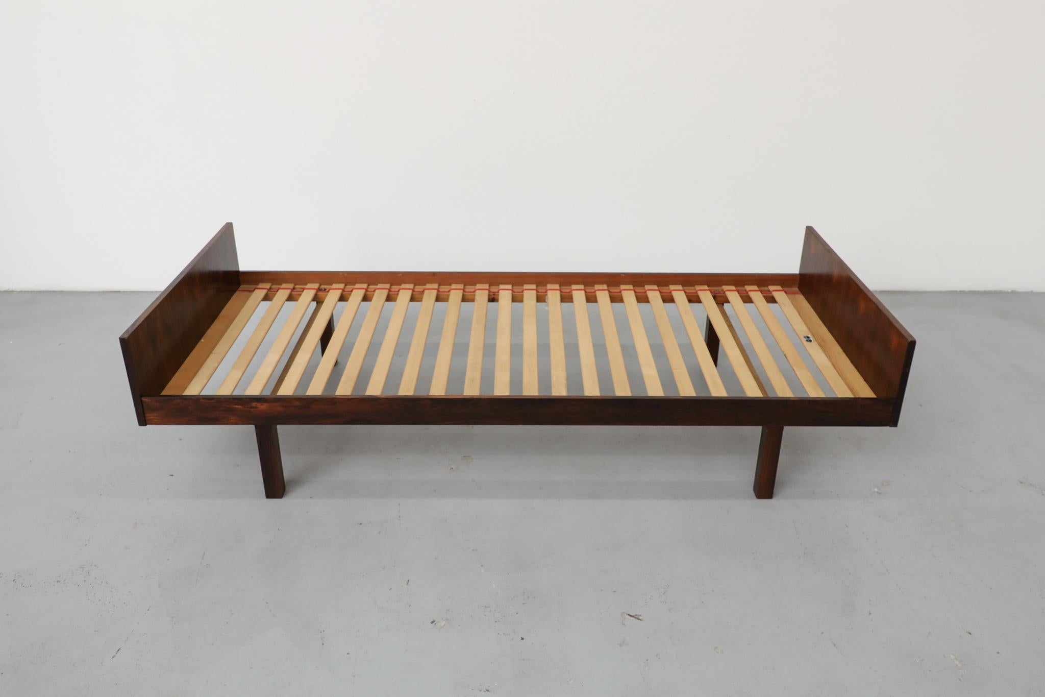 Letto da giorno in palissandro danese di metà secolo di Horsnaes Møbler in vendita 11