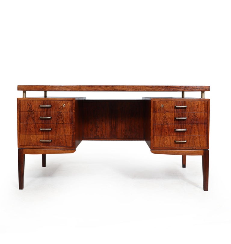 MidCentury Danish Rosewood Desk For Sale at 1stDibs