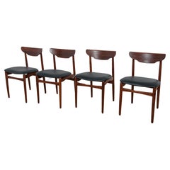 Chaises de salle à manger danoises du milieu du siècle dernier, années 1960, lot de 4