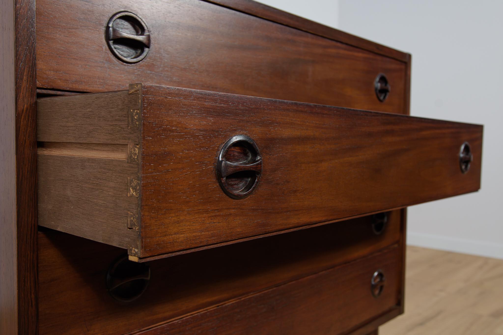 Mid-Century Danish Rosewood Dresser, 1970s For Sale 6