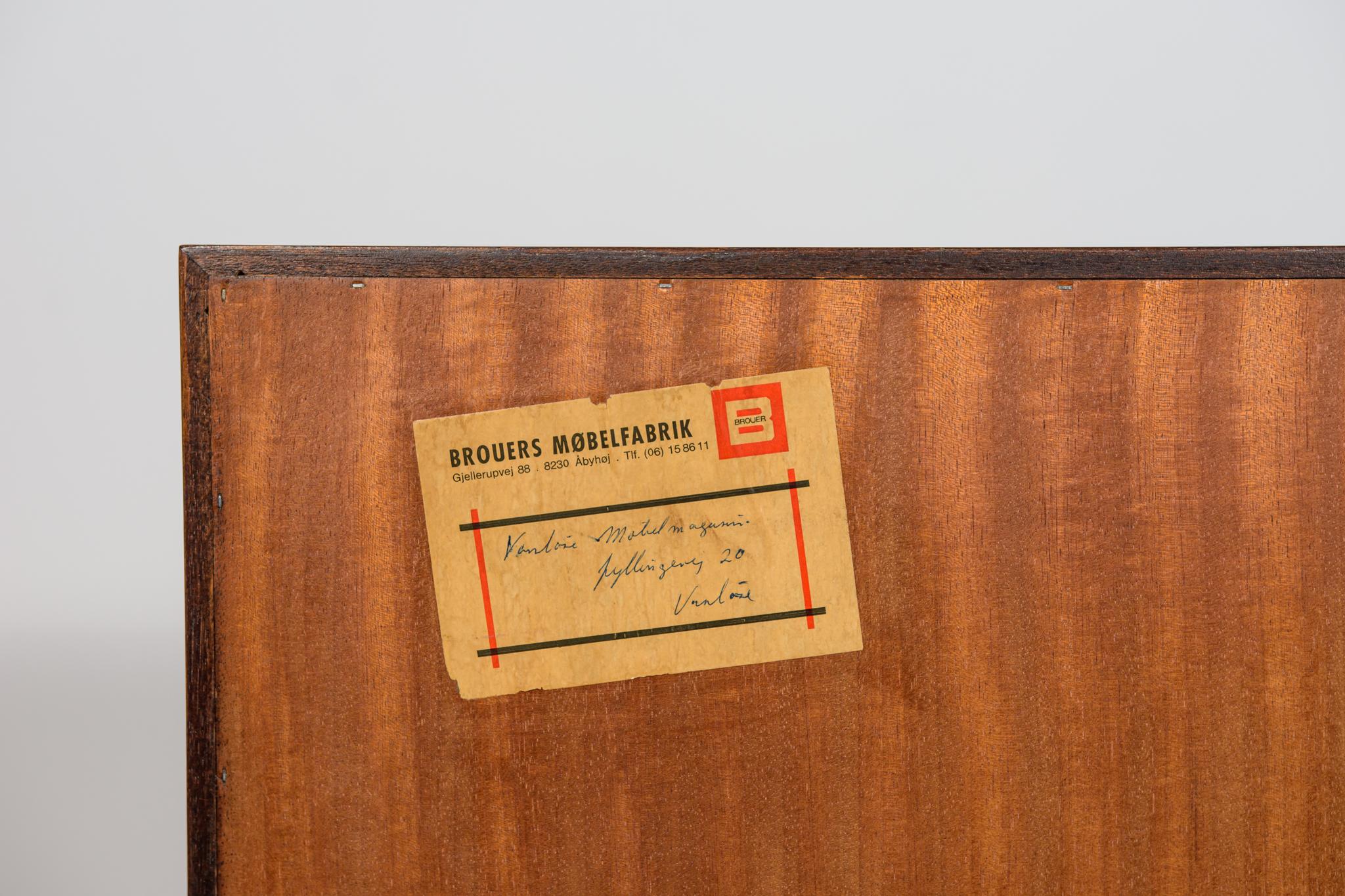 Cómoda danesa de mediados de siglo en madera de palisandro de Brouer Mobelfabrik, años 60 en venta 9