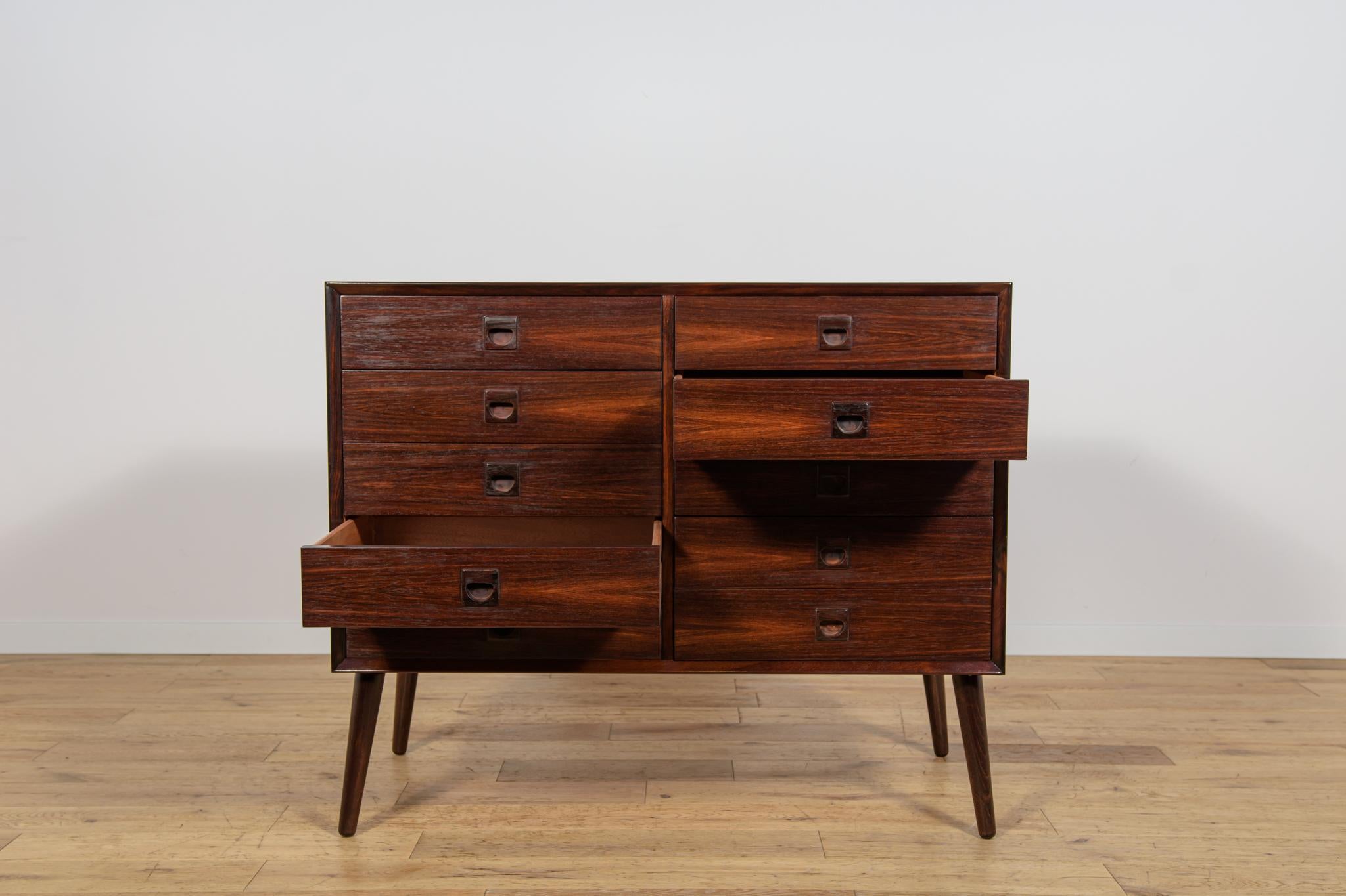 Cómoda danesa de mediados de siglo en madera de palisandro de Brouer Mobelfabrik, años 60 en venta 1