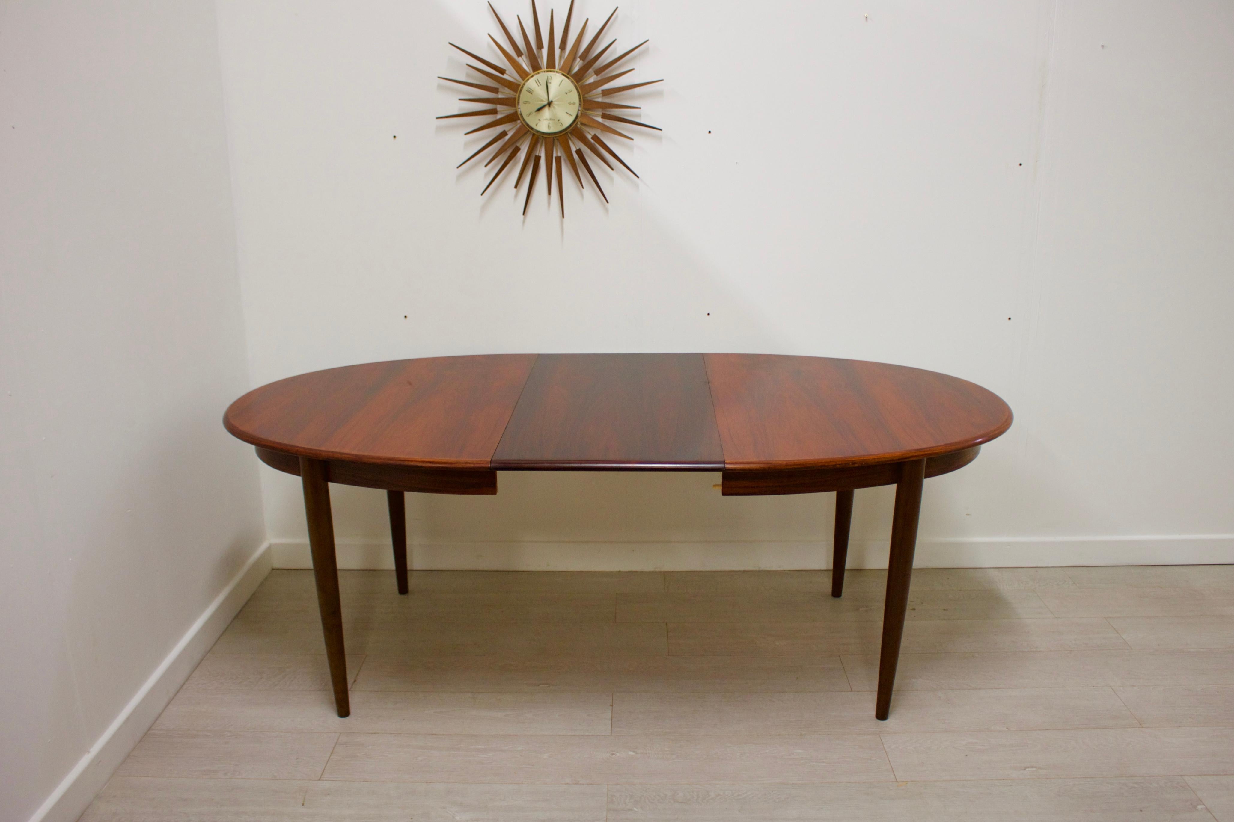 Mid-Century Modern Midcentury Danish Rosewood Extending Table by Gudme Møbelfabrik For Sale
