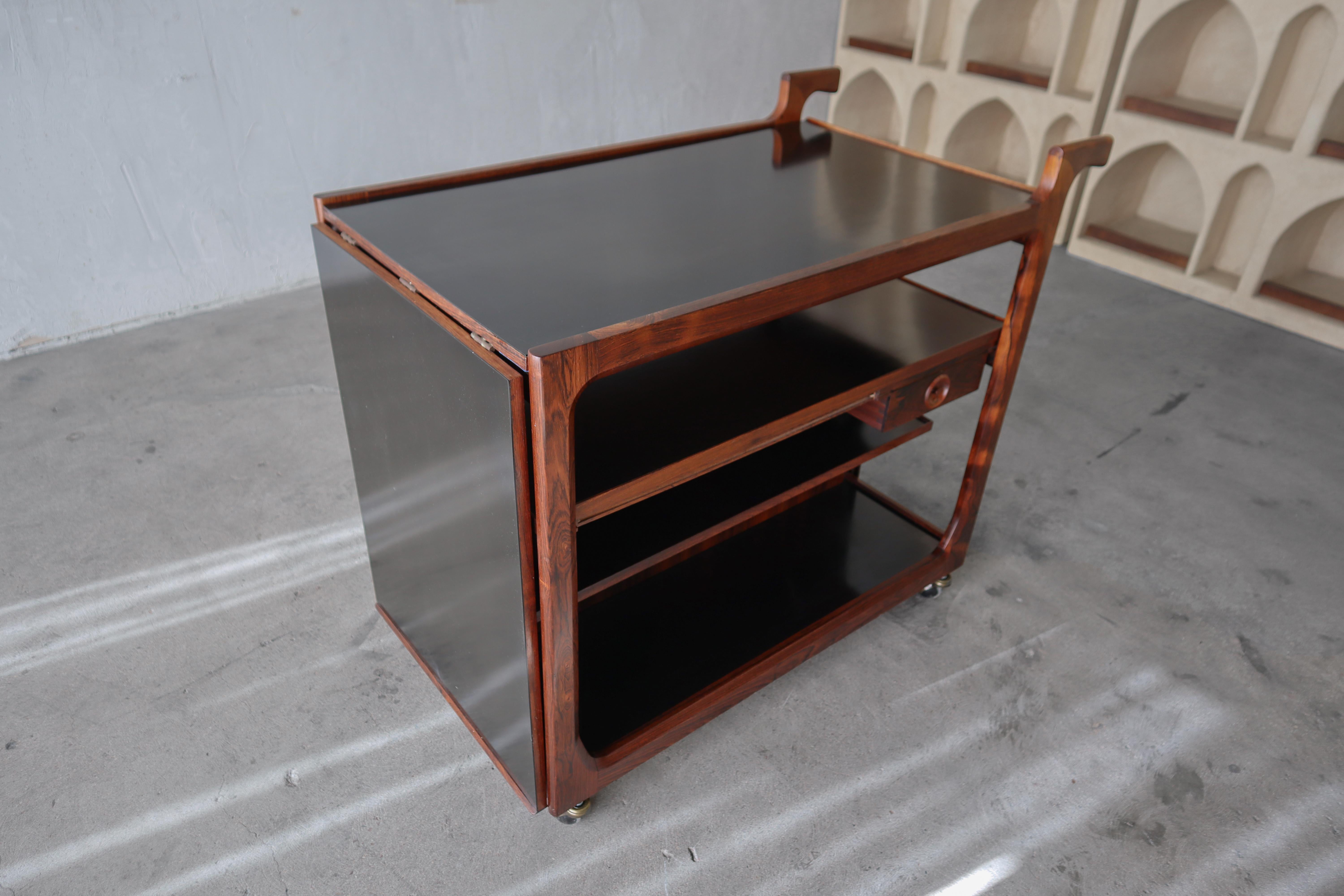 Mid Century Danish Rosewood Extending Trolley Bar Cart For Sale at 1stDibs