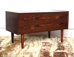 Mid century Danish rosewood low dresser - hall chest