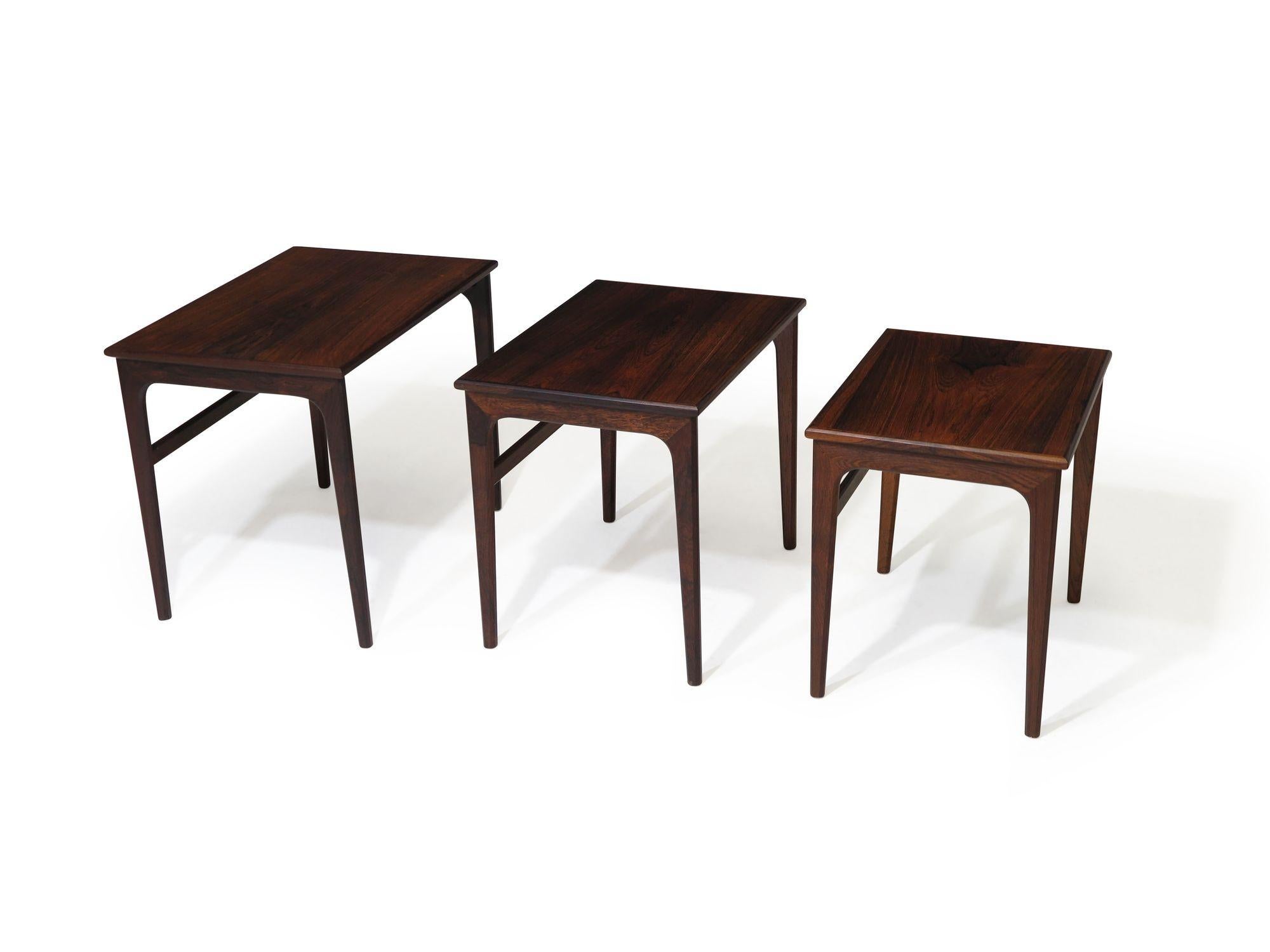 Mid-Century Danish Rosewood Nesting Tables For Sale 1