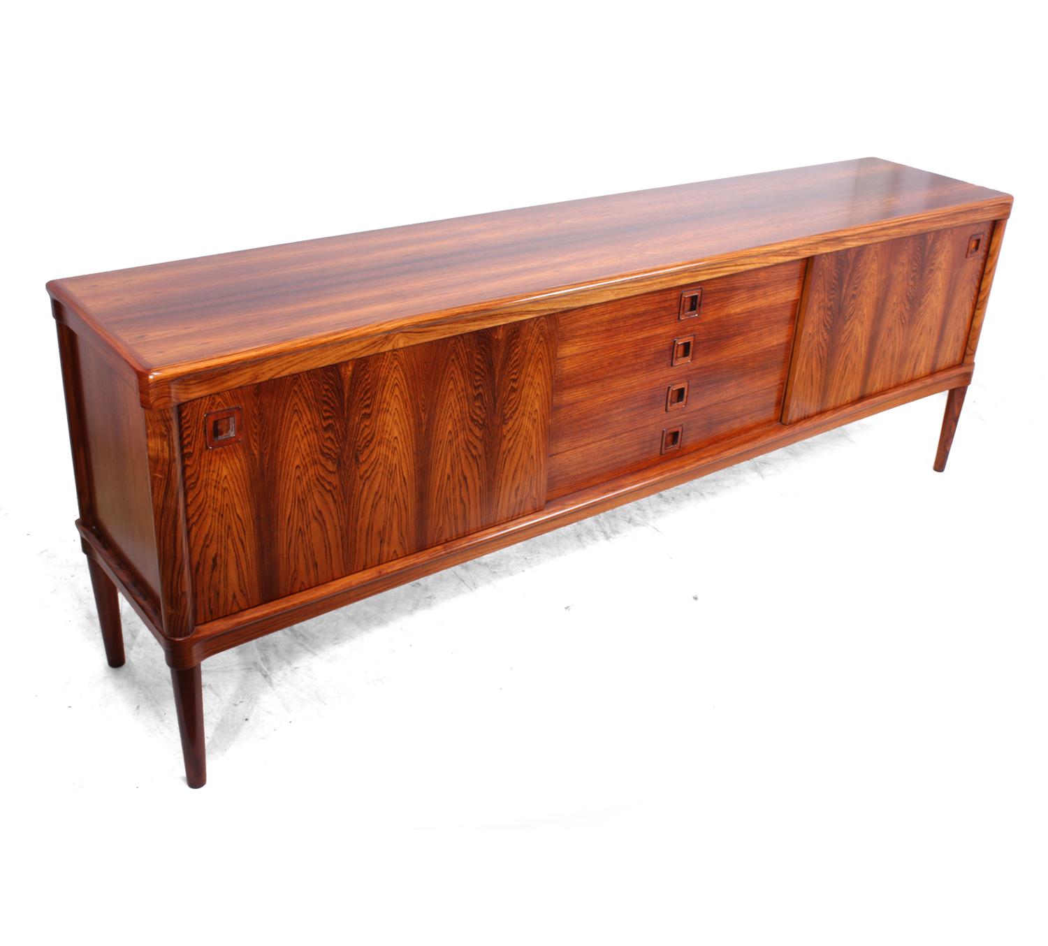 Midcentury Danish Rosewood Sideboard by Bramin In Excellent Condition In Paddock Wood, Kent