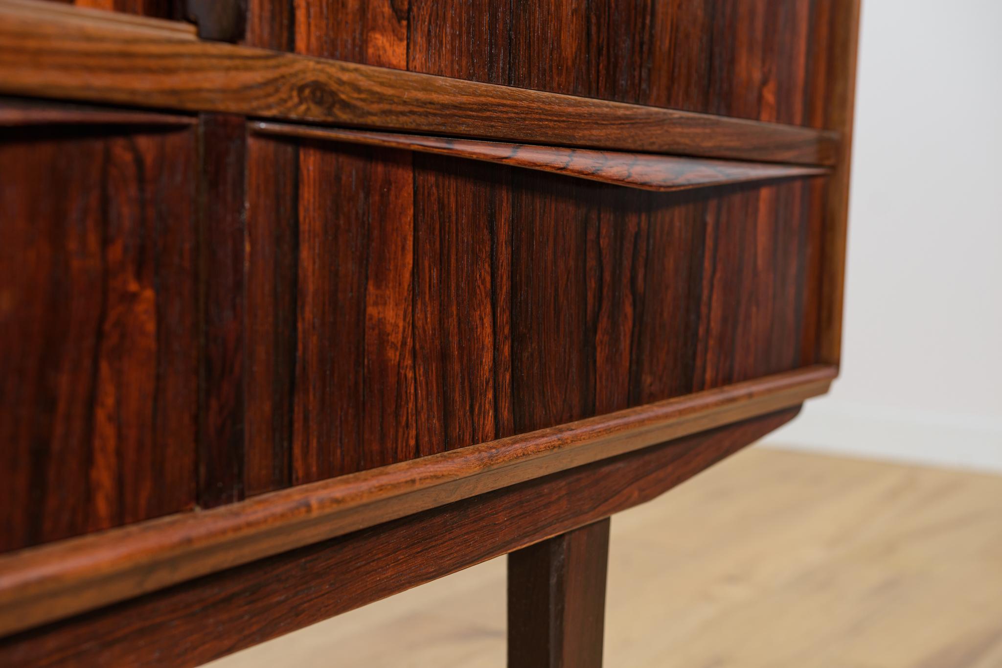 Credenza in palissandro danese di metà secolo di E.W. Bach per Sejling Skabe, anni '60 in vendita 11
