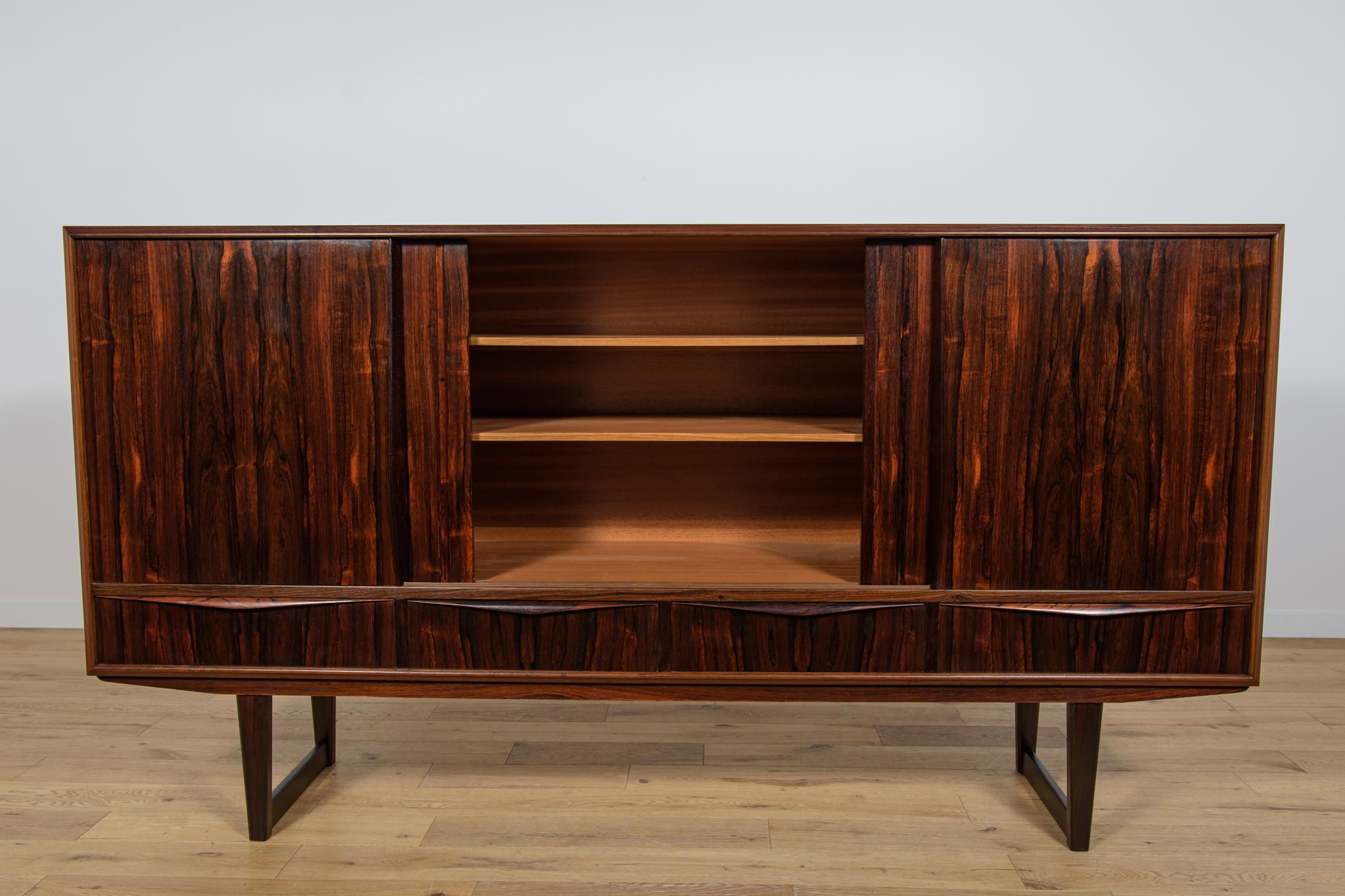 Credenza in palissandro danese di metà secolo di E.W. Bach per Sejling Skabe, anni '60 in vendita 1
