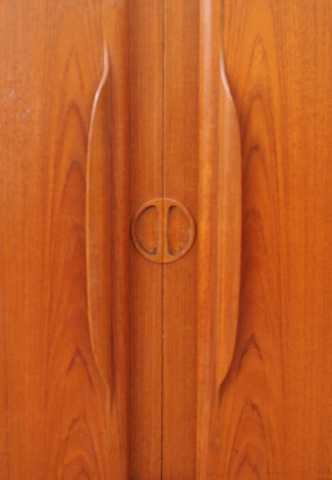 Dänisches Palisander-Sideboard aus der Jahrhundertmitte von E.W. Bach für Sejling Skabe, 1960er-Jahre im Zustand „Gut“ im Angebot in PEGO, ES