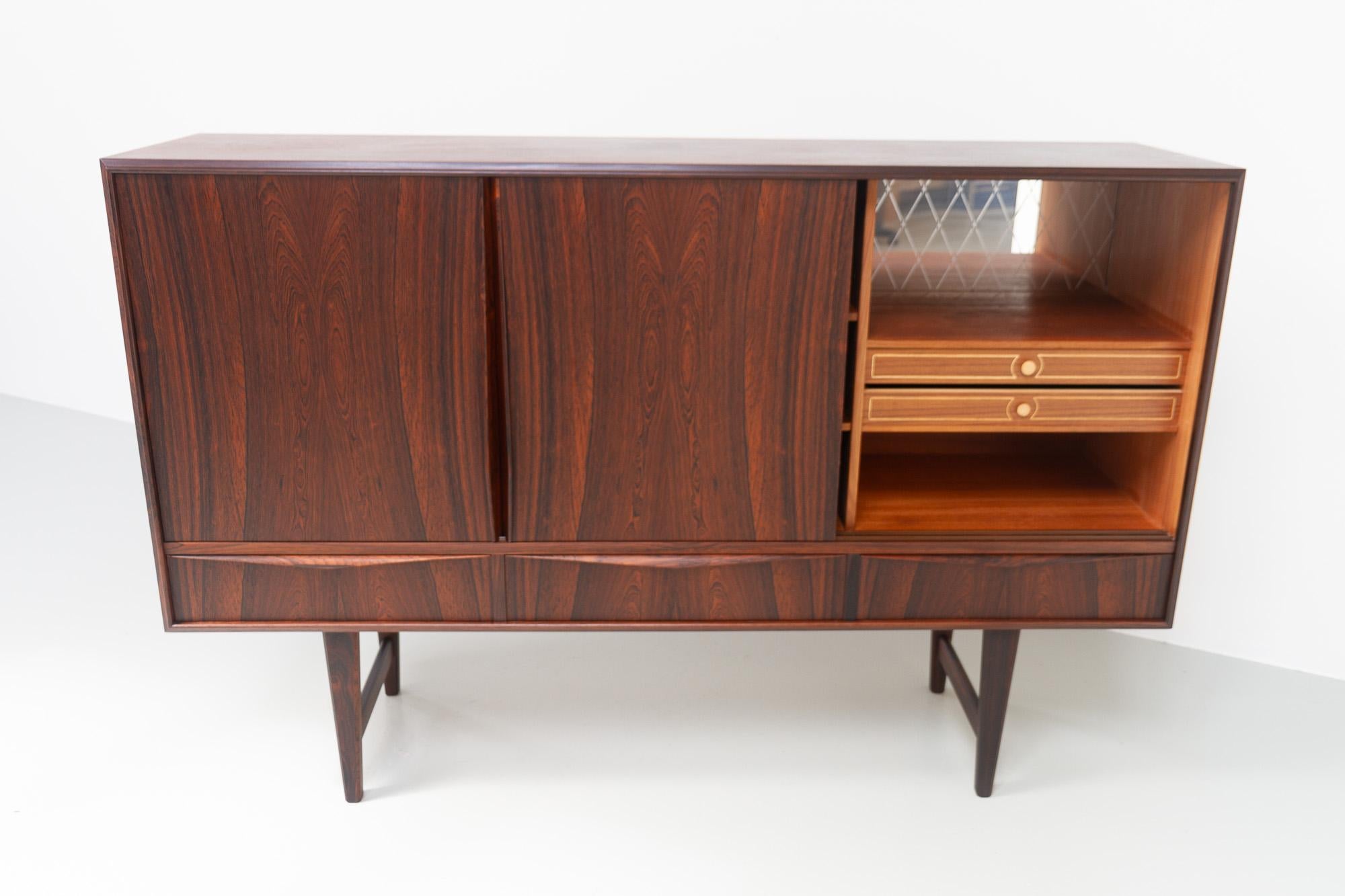 Mid-Century Danish Rosewood Sideboard by E.W. Bach for Sejling Skabe, 1960s. For Sale 2
